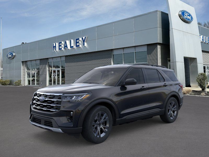 Photo view of 2026 Ford Explorer in Black
