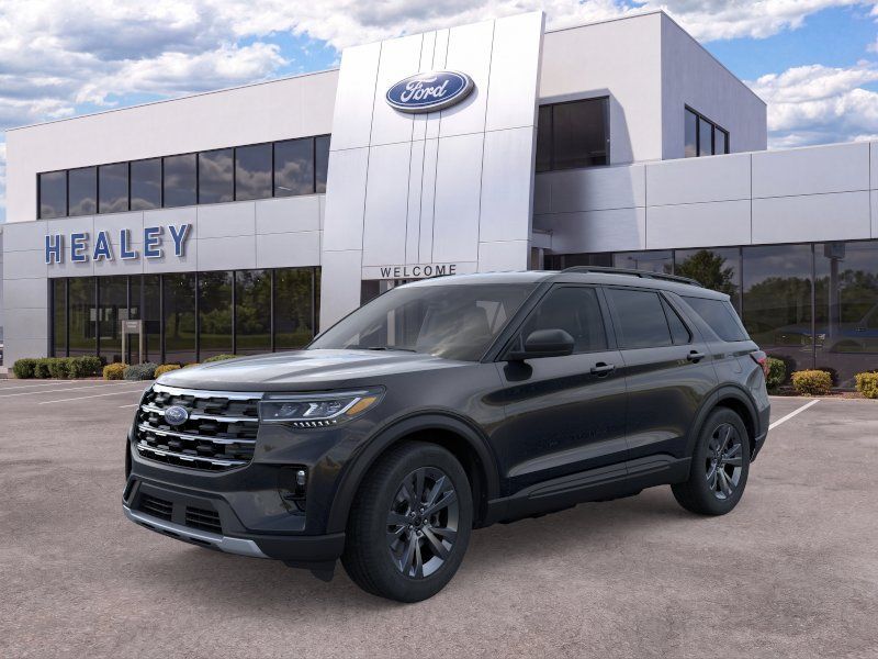 Photo view of 2026 Ford Explorer in Black