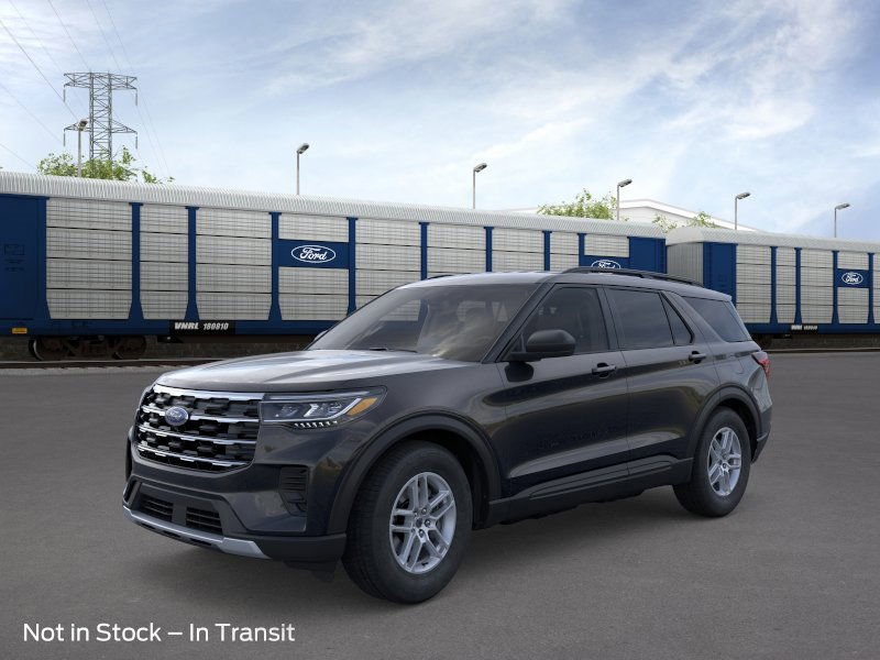 Photo view of 2026 Ford Explorer in Black