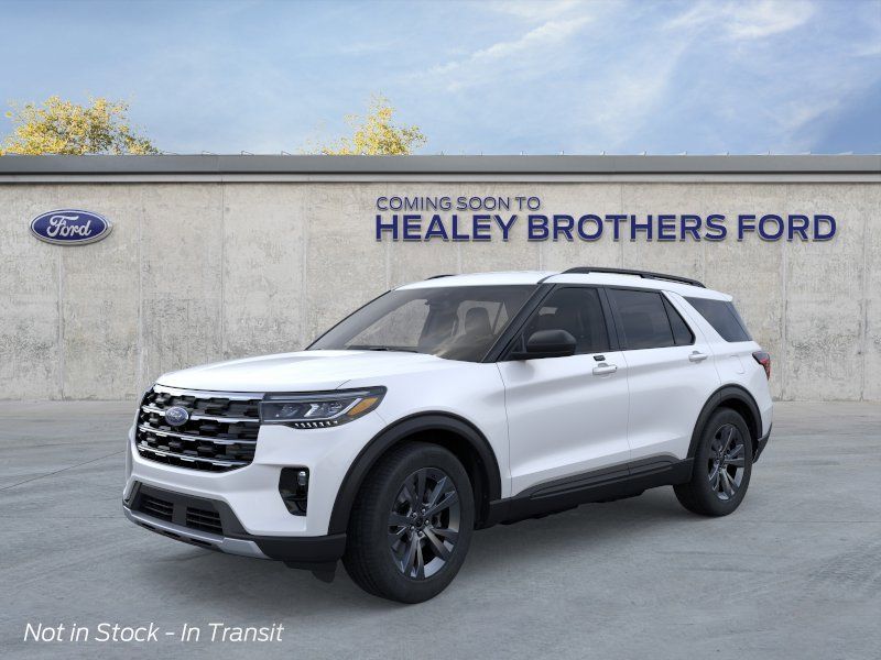 Photo view of 2026 Ford Explorer in White
