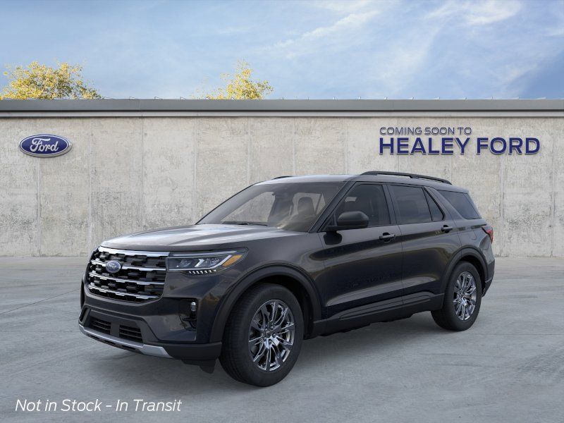 Photo view of 2026 Ford Explorer in Black