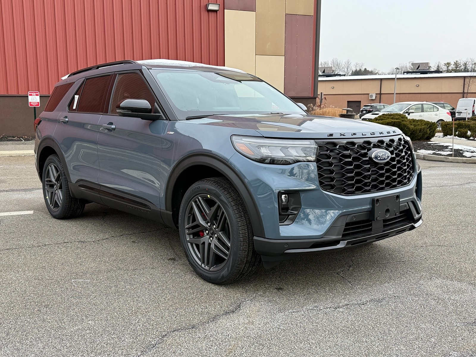 Photo view of 2026 Ford Explorer in Blue
