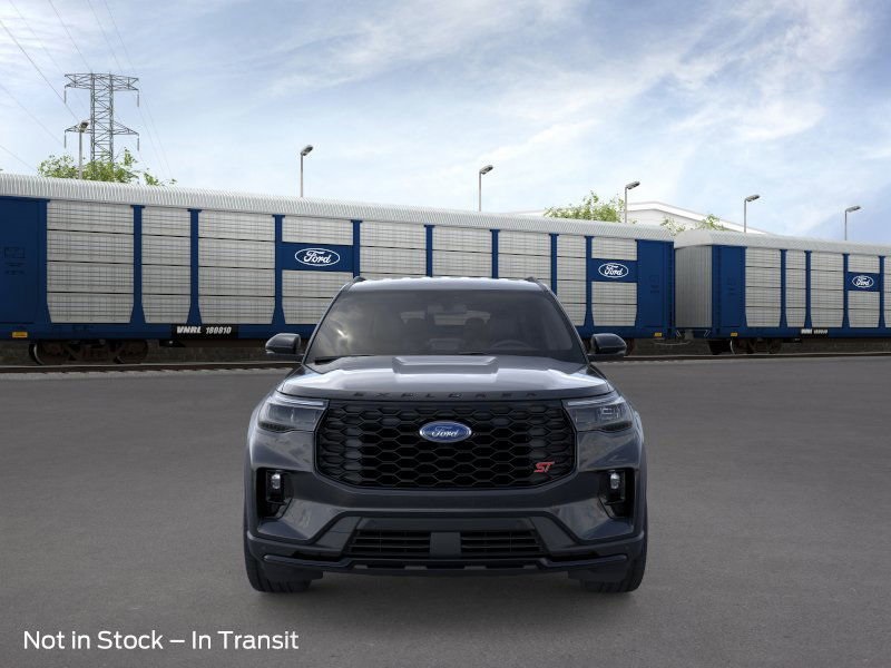 Photo view of 2026 Ford Explorer in Black