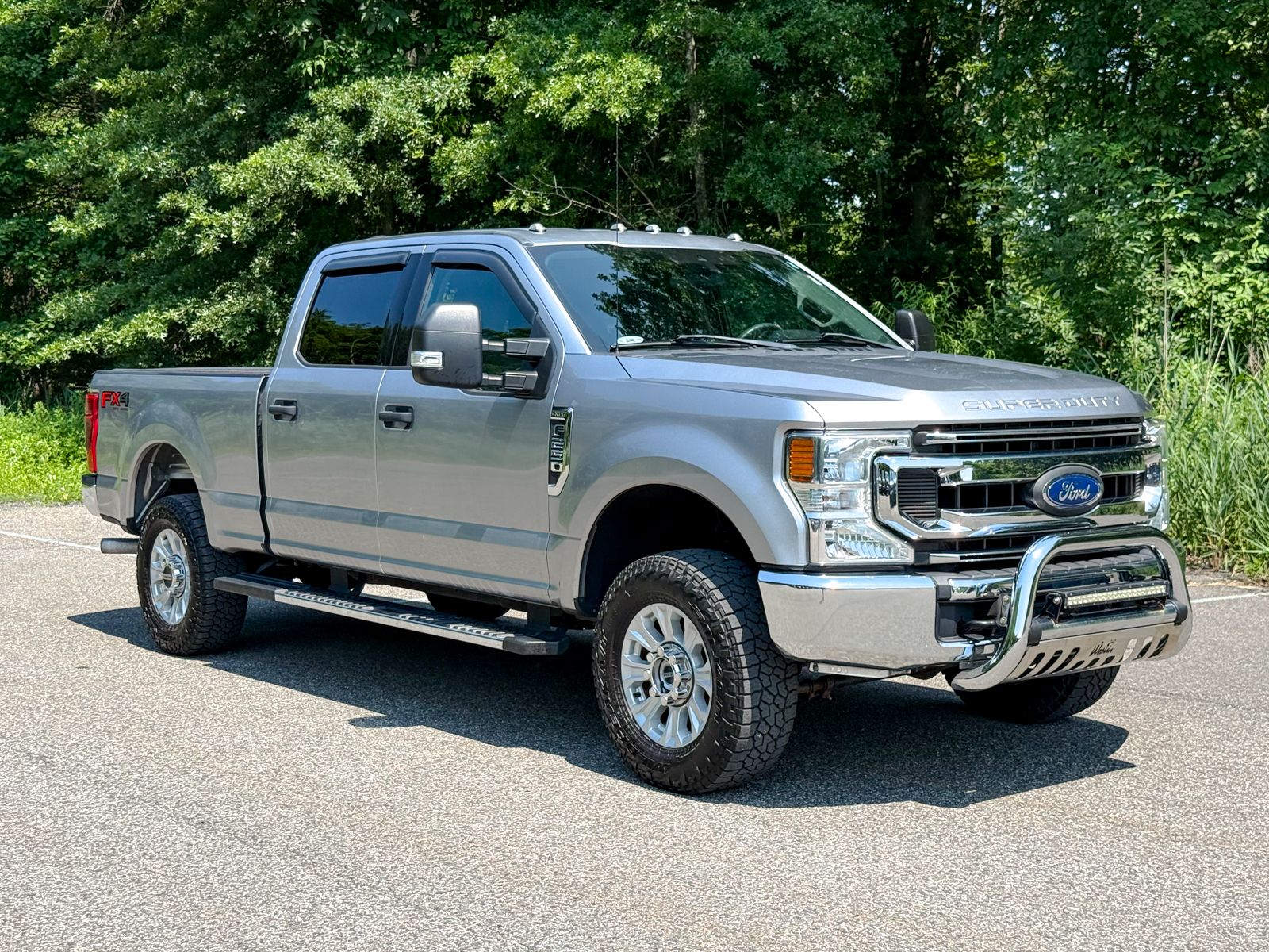 Photo view of 2020 Ford Super Duty in Silver