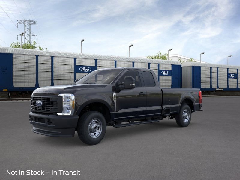 Photo view of 2026 Ford Super Duty in Black