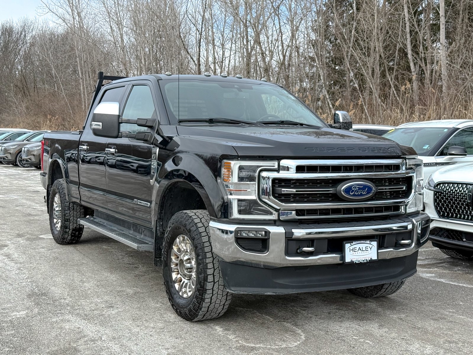 Photo view of 2021 Ford Super Duty in Black