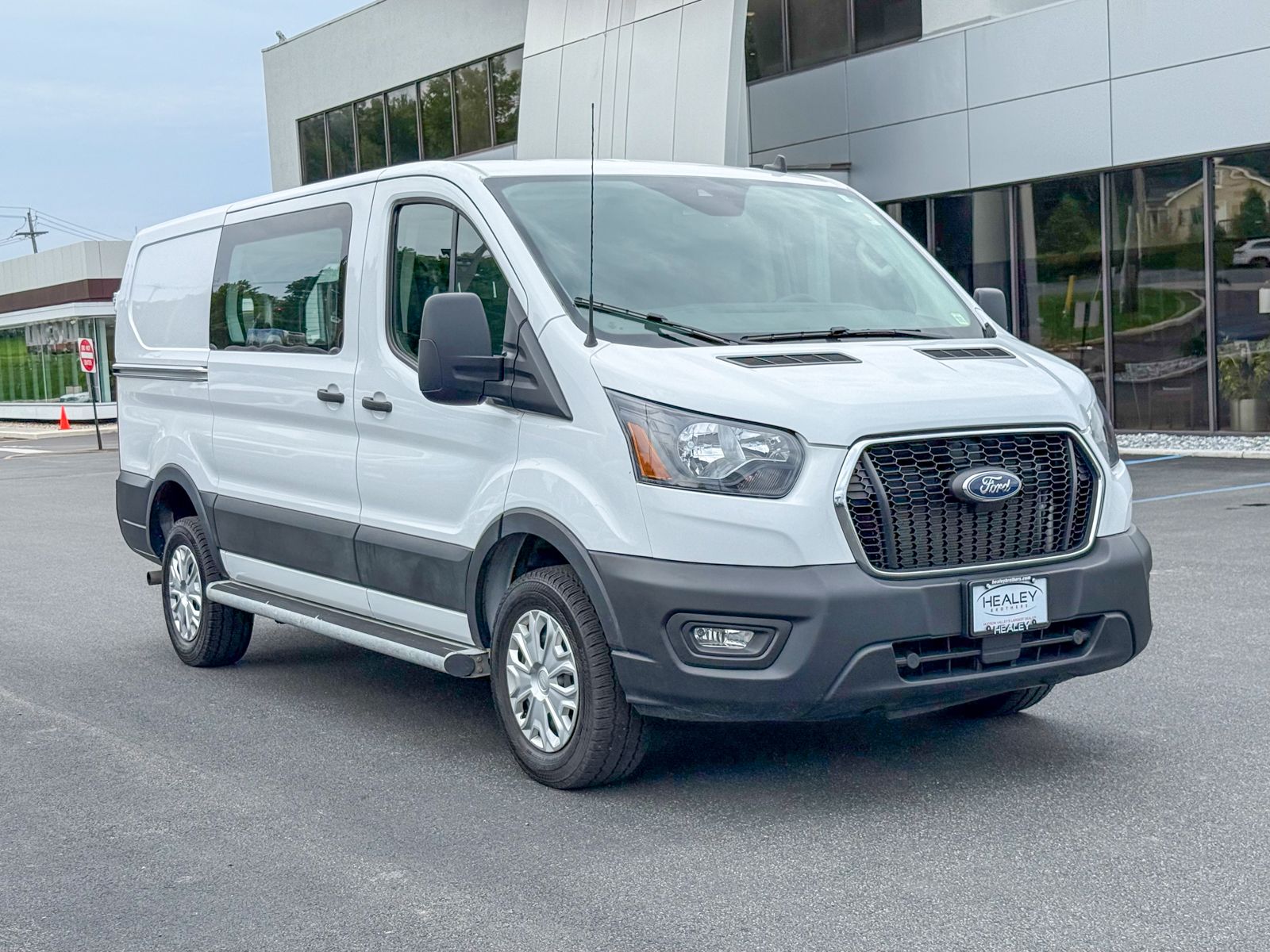 Photo view of 2025 Ford Transit Cargo Van in White