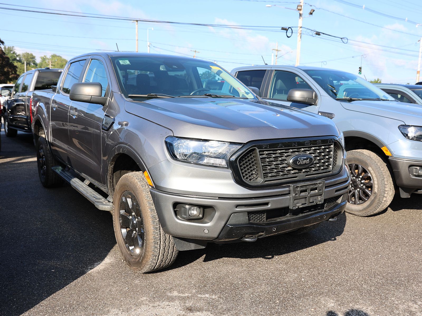 Photo view of 2023 Ford Ranger in Gray