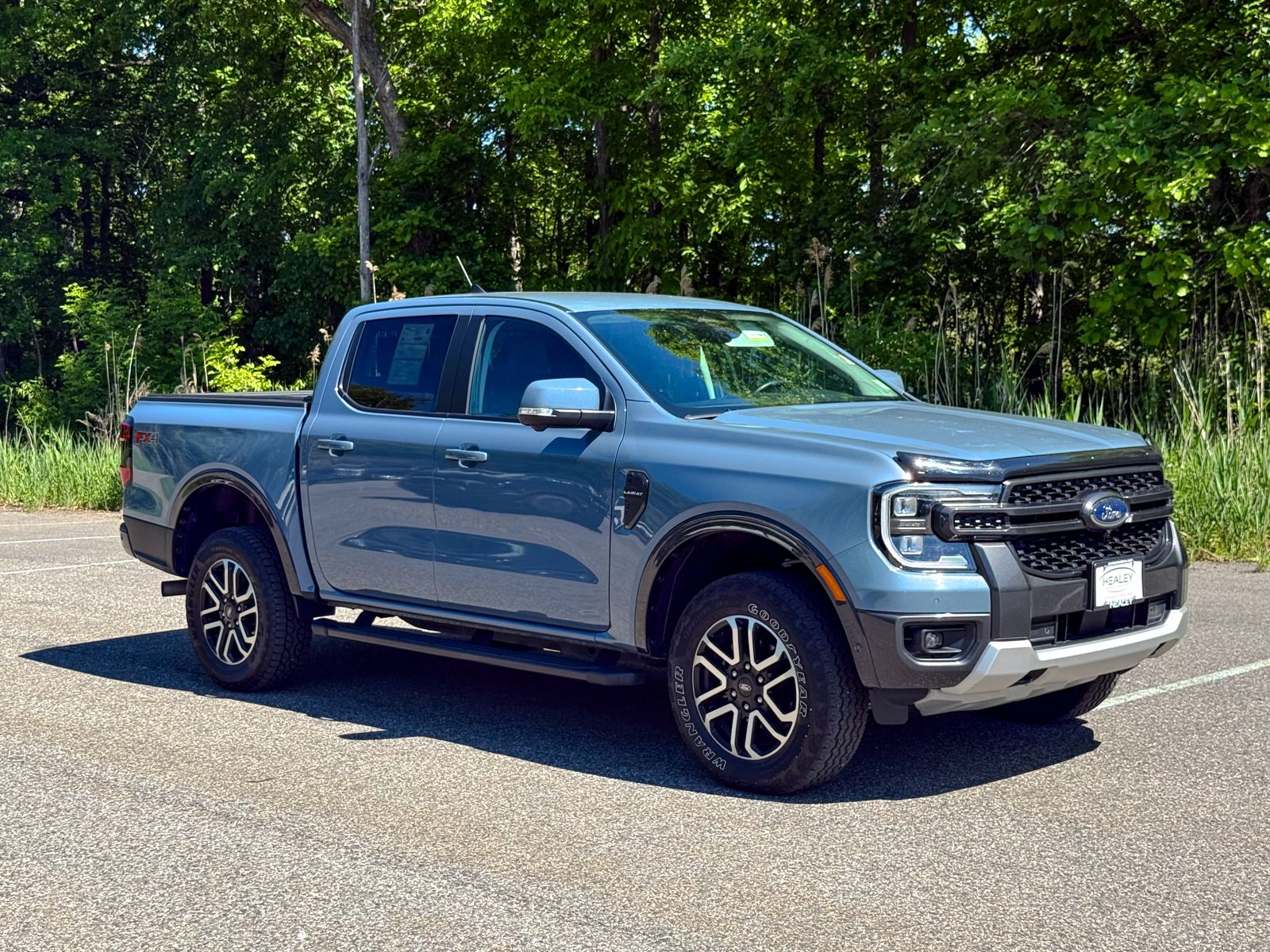 Photo view of 2024 Ford Ranger in Gray