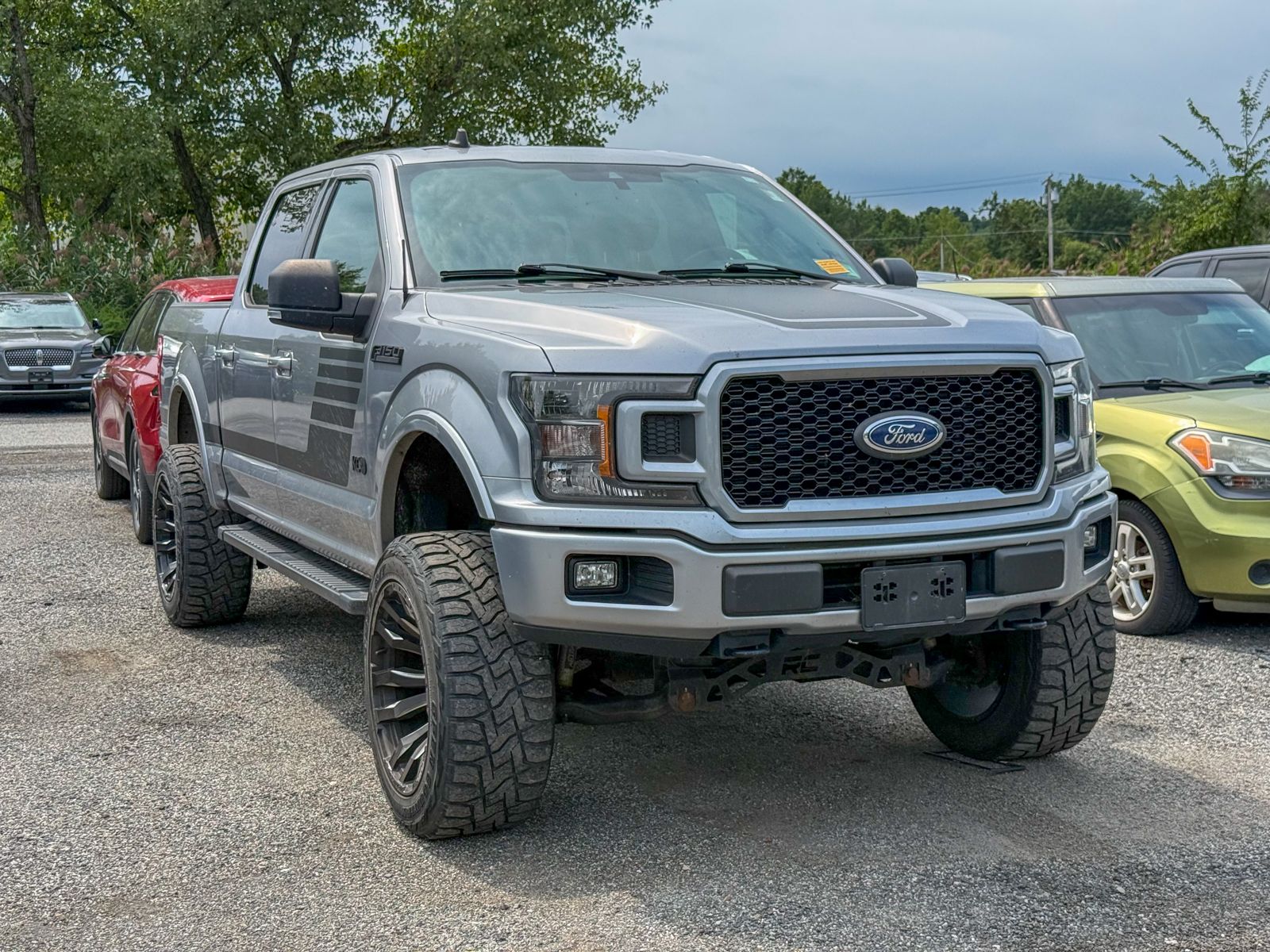 Photo view of 2020 Ford F-150 in Silver