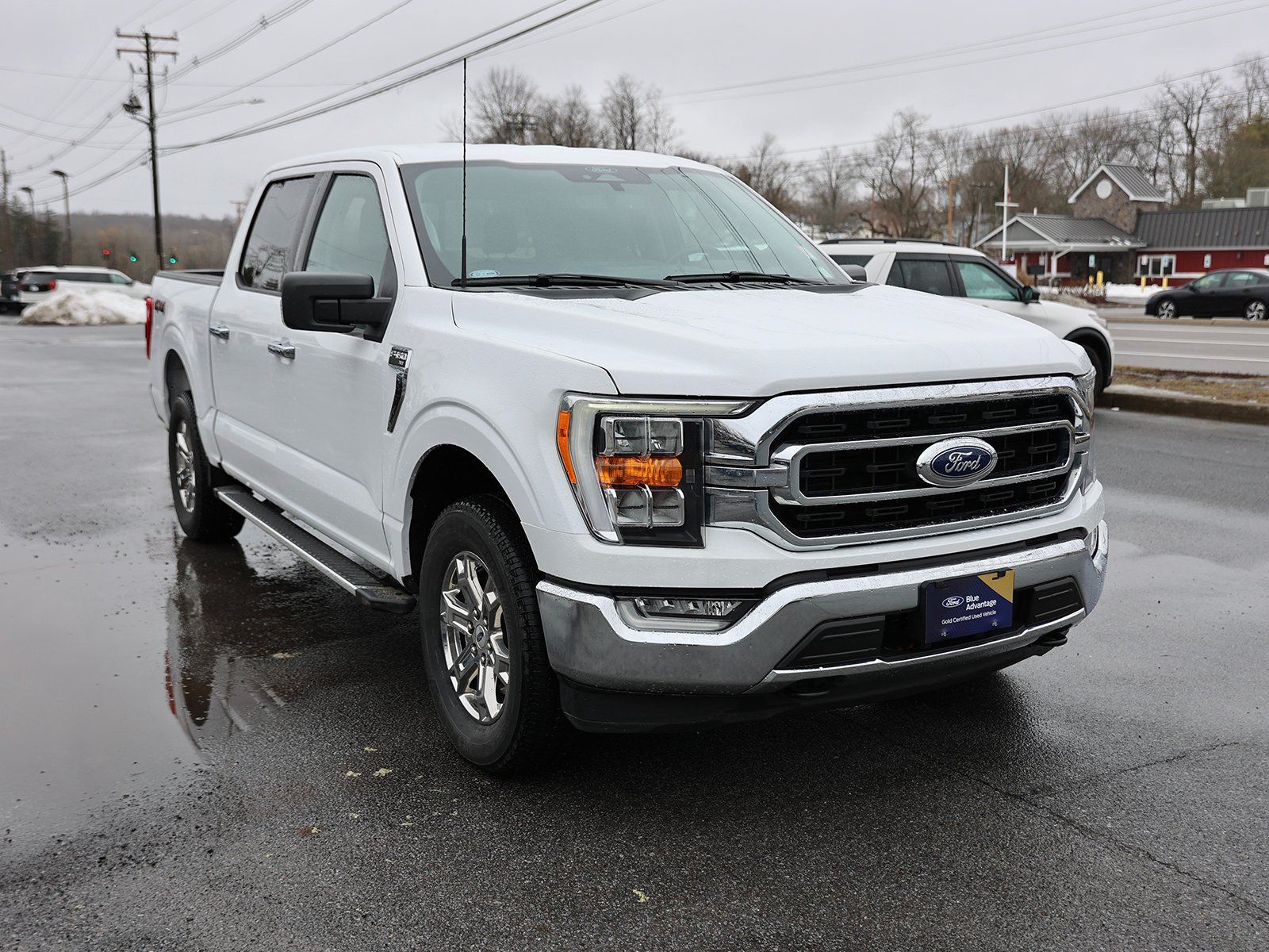 Photo view of 2022 Ford F-150 in White