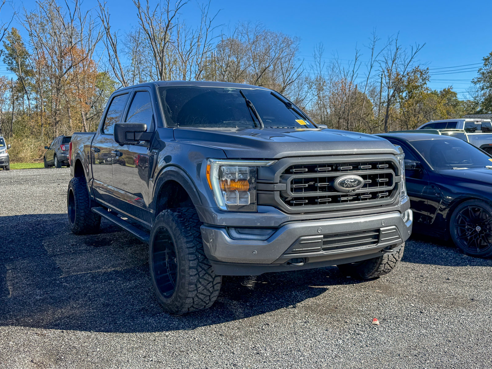 Photo view of 2023 Ford F-150 in Gray