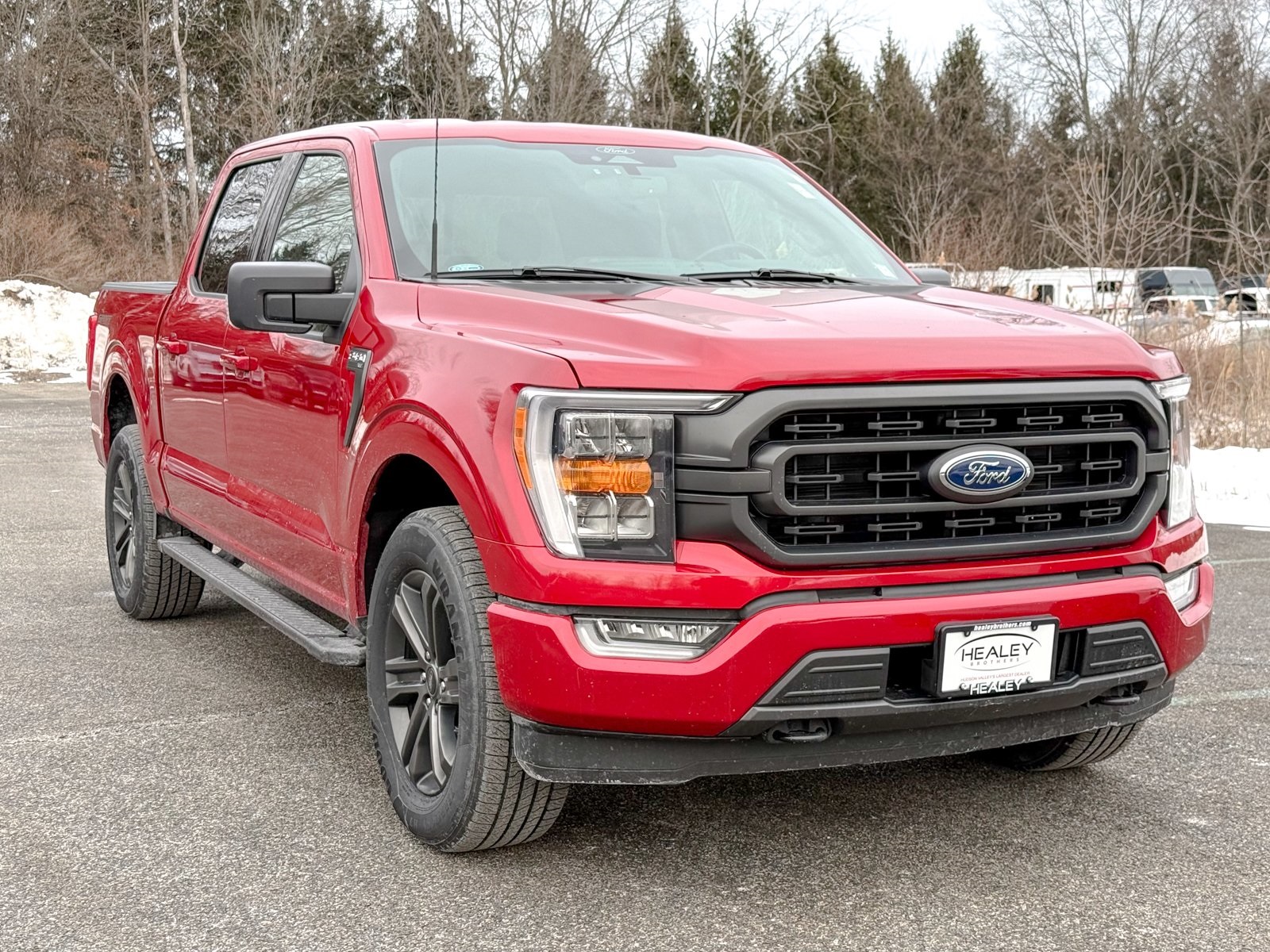 Photo view of 2022 Ford F-150 in Red