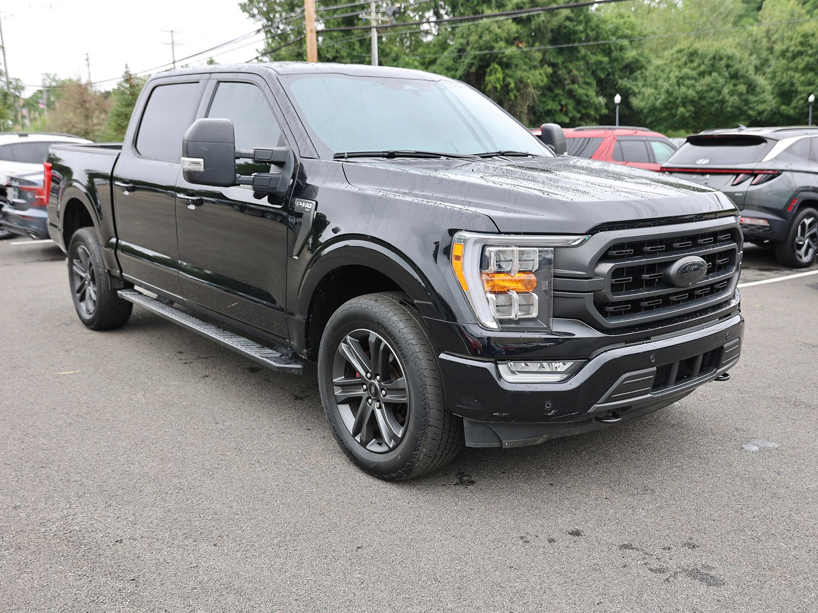 Photo view of 2023 Ford F-150 in Black