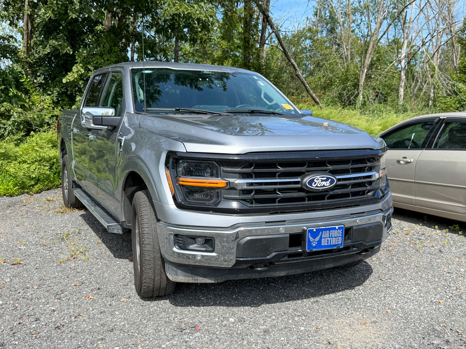Photo view of 2024 Ford F-150 in Silver