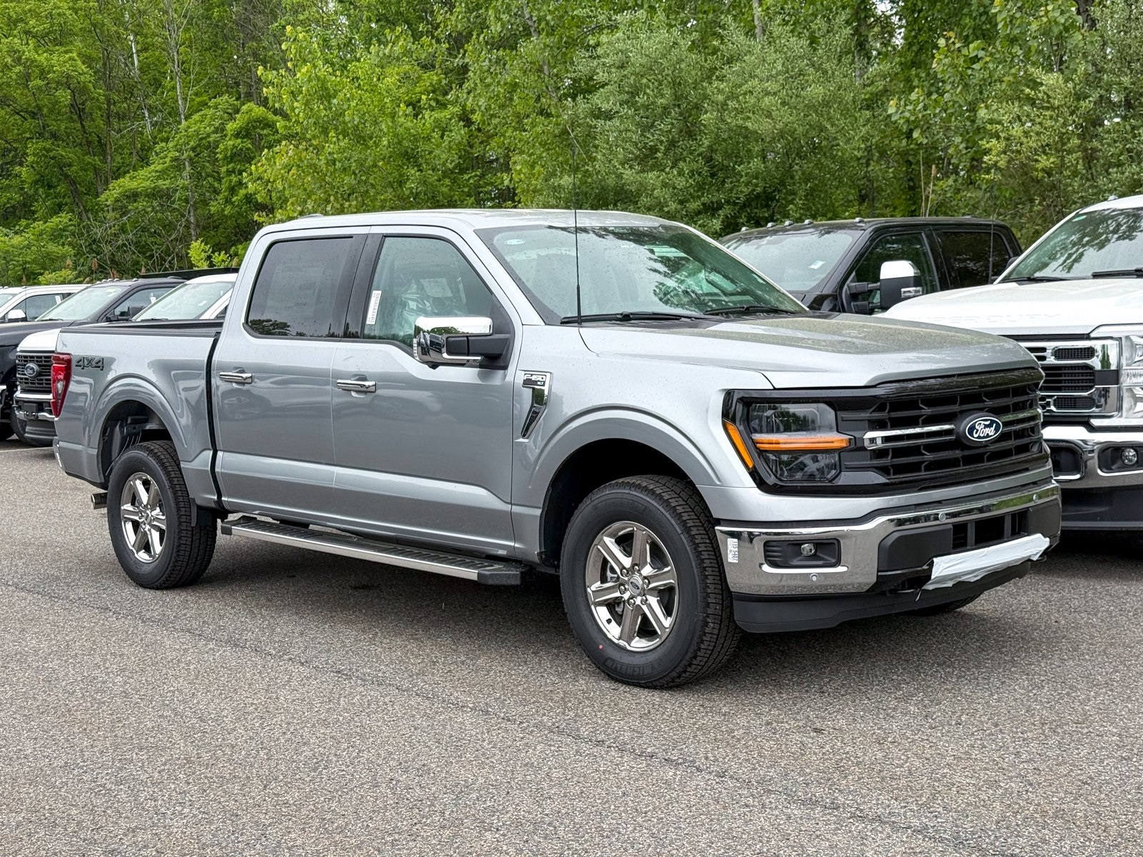 Photo view of 2025 Ford F-150 in Silver