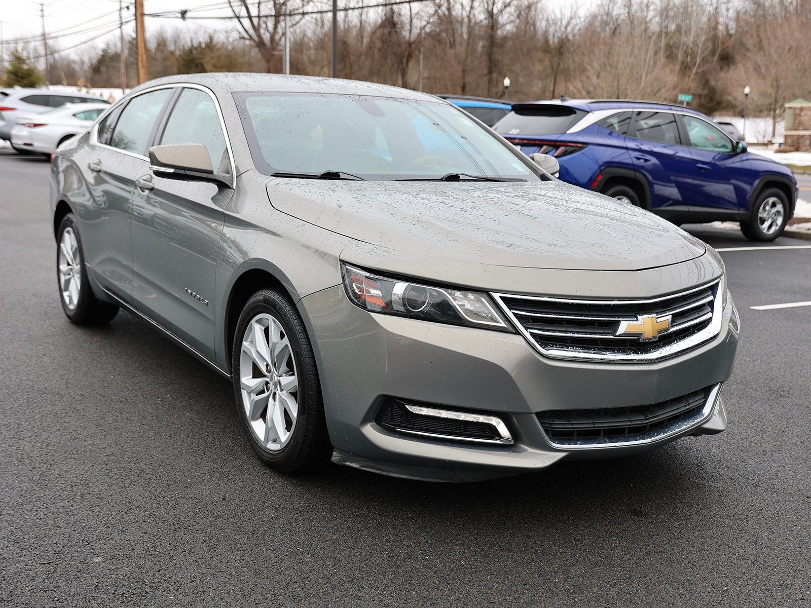 Photo view of 2019 Chevrolet Impala in Gray