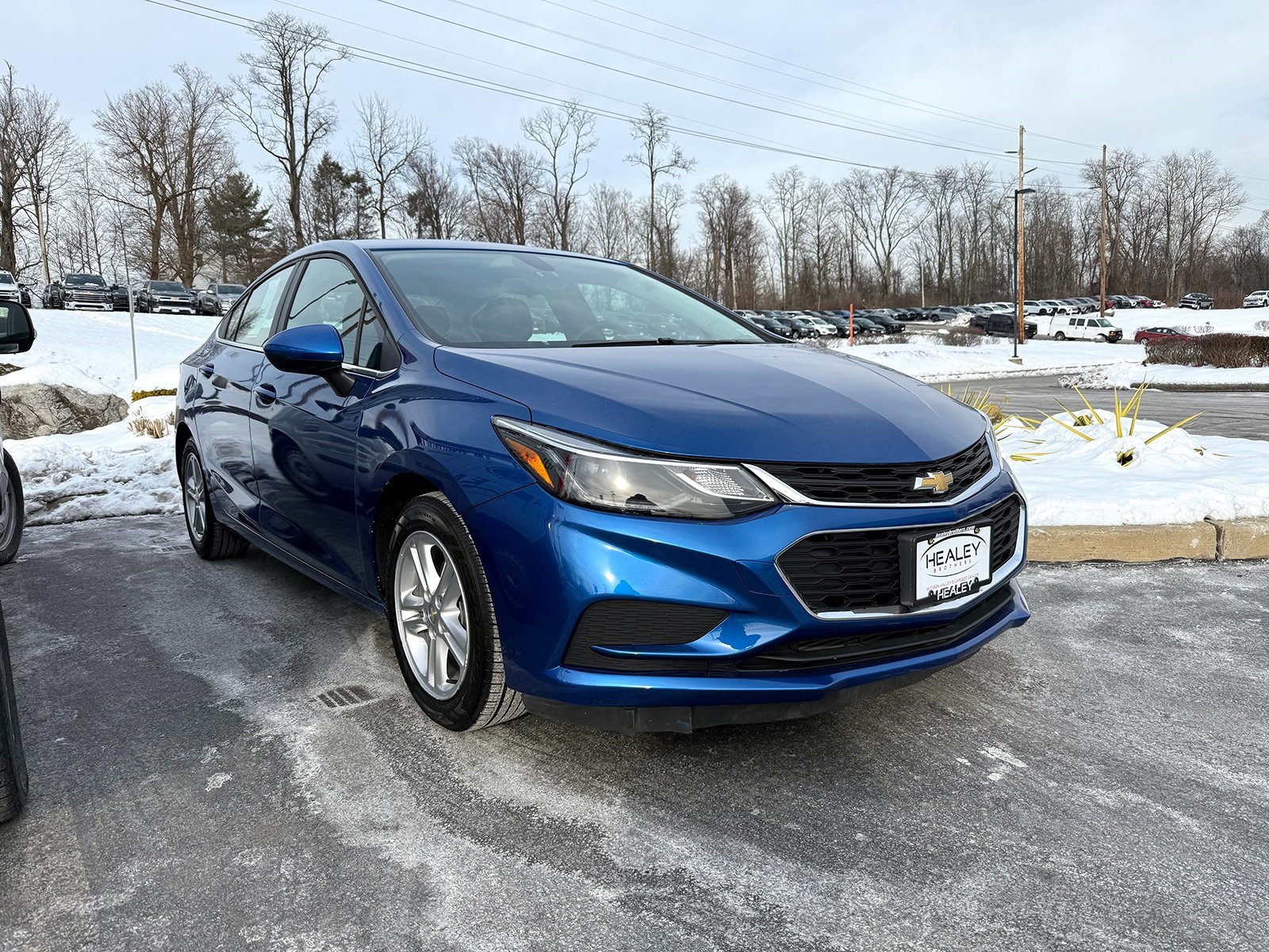 Photo view of 2016 Chevrolet Cruze in Blue