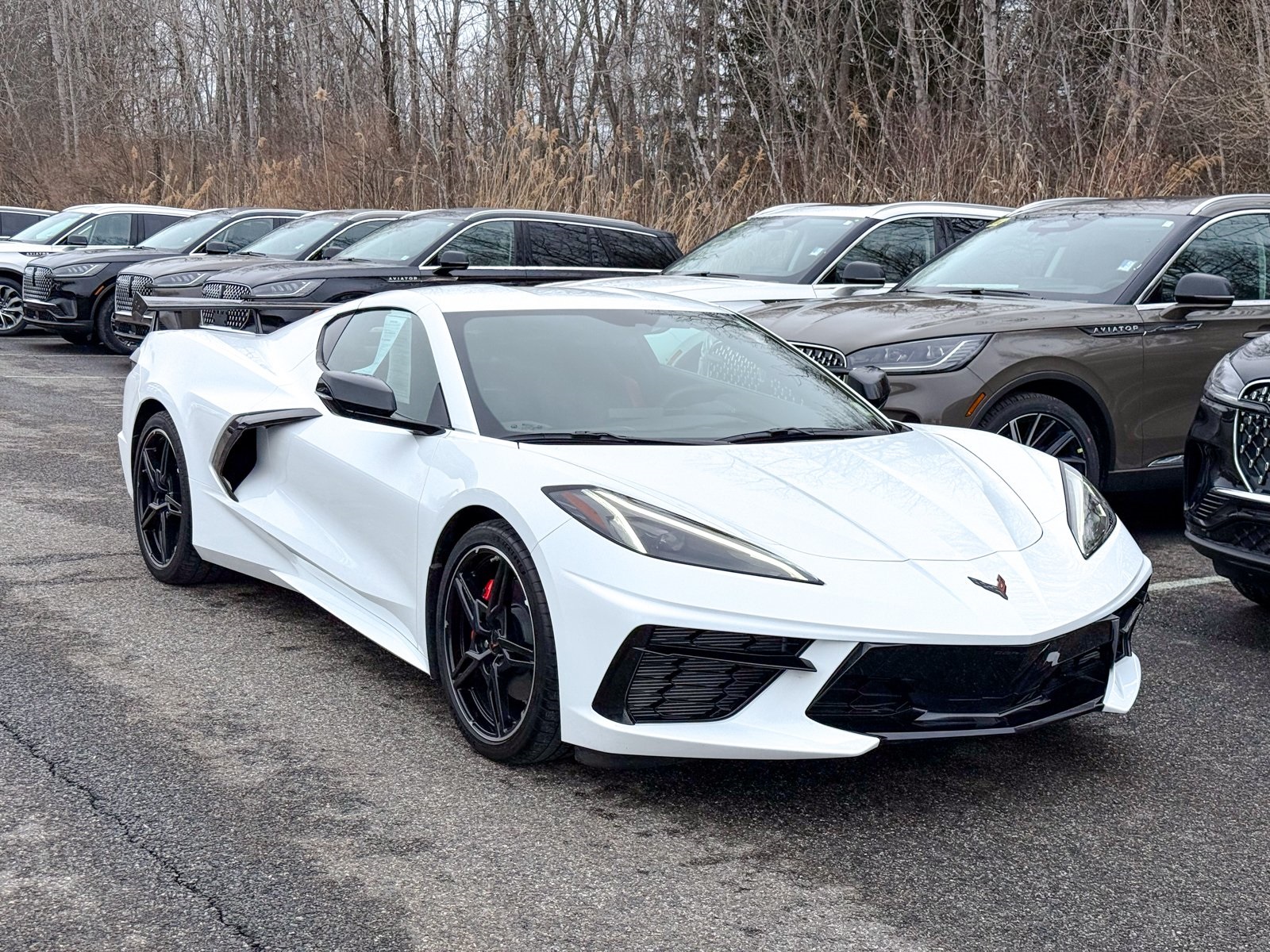 Photo view of 2023 Chevrolet Corvette in White