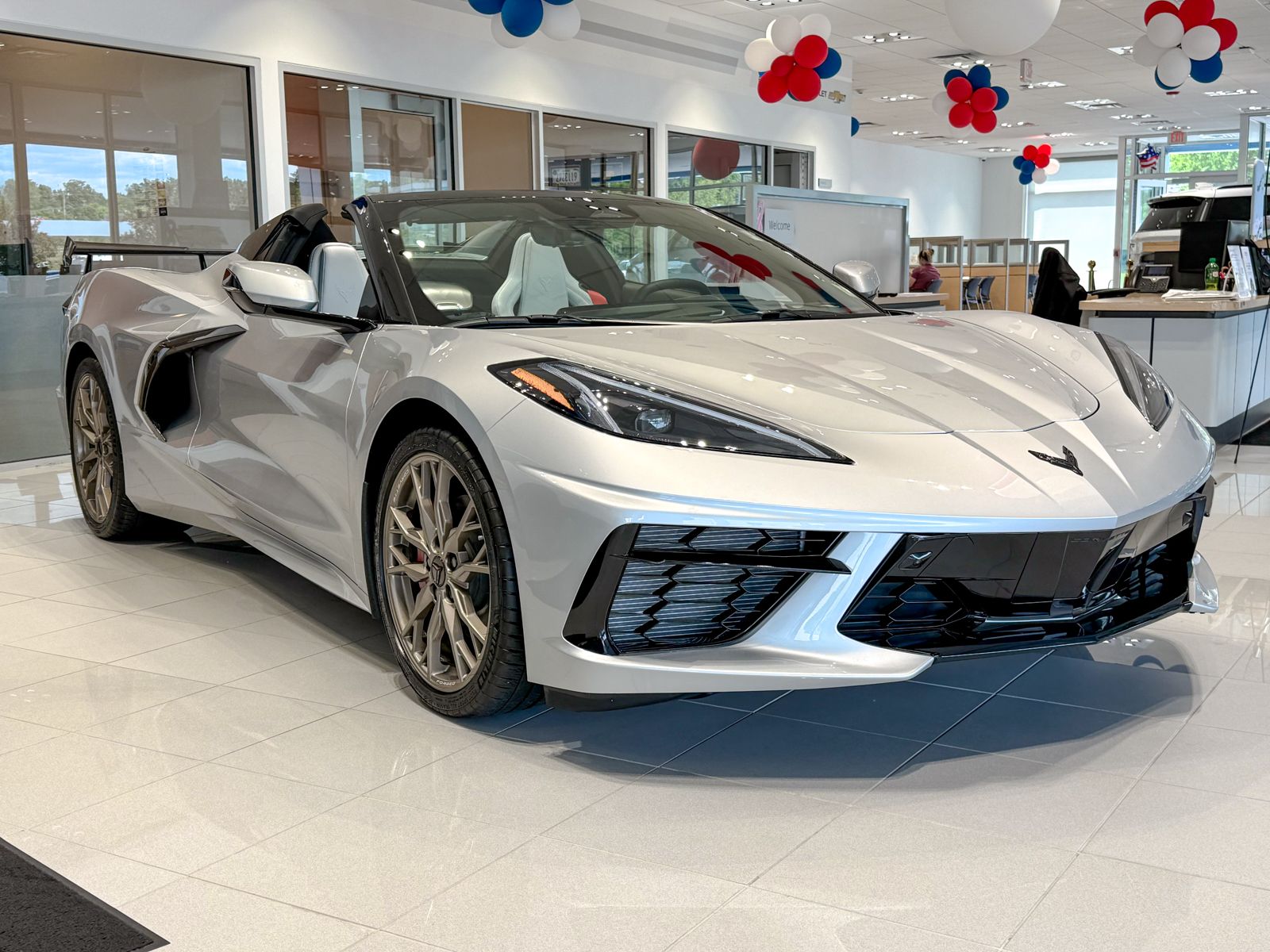 Photo view of 2026 Chevrolet Corvette Stingray in Gray