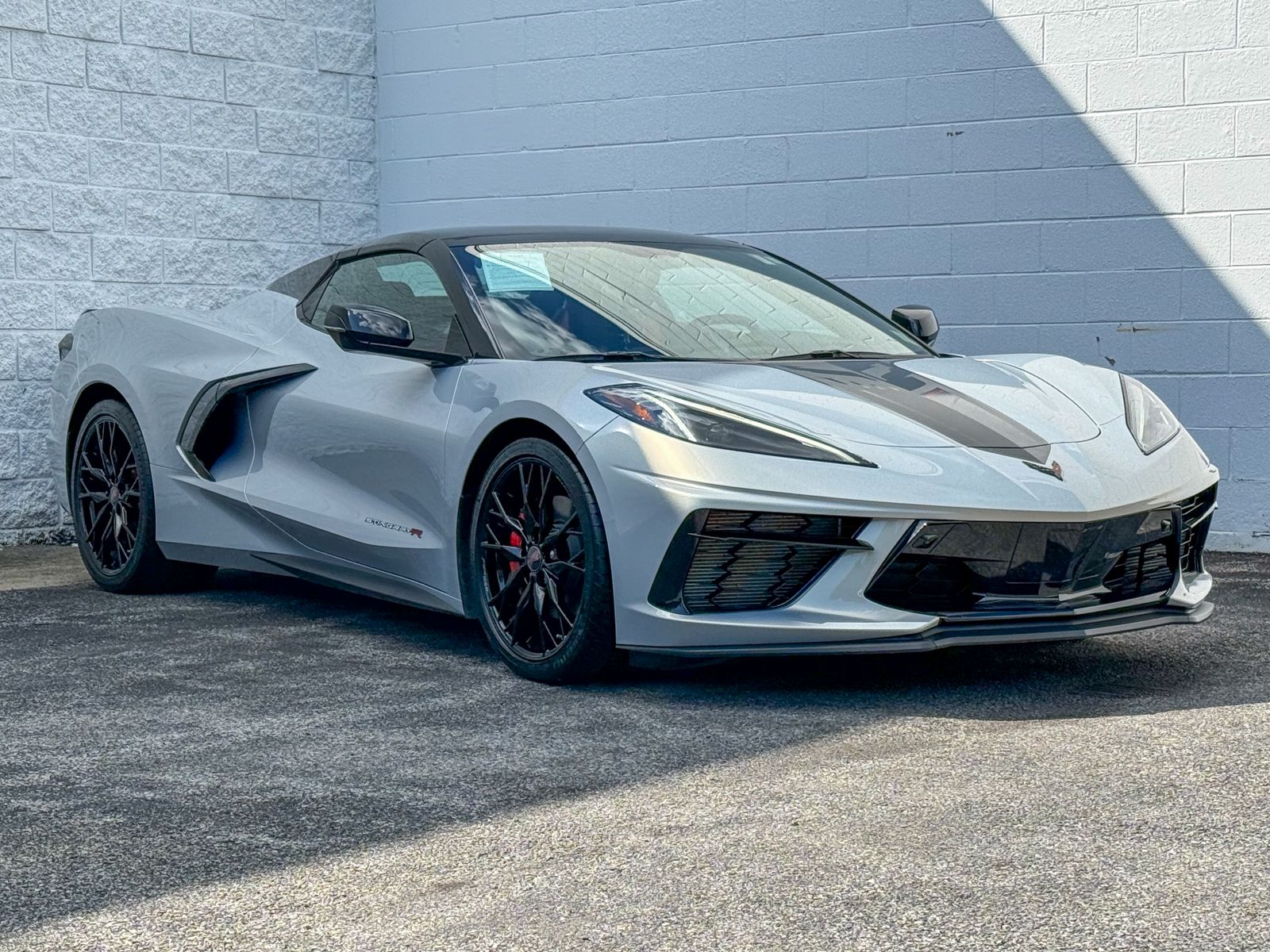 Photo view of 2023 Chevrolet Corvette in Gray