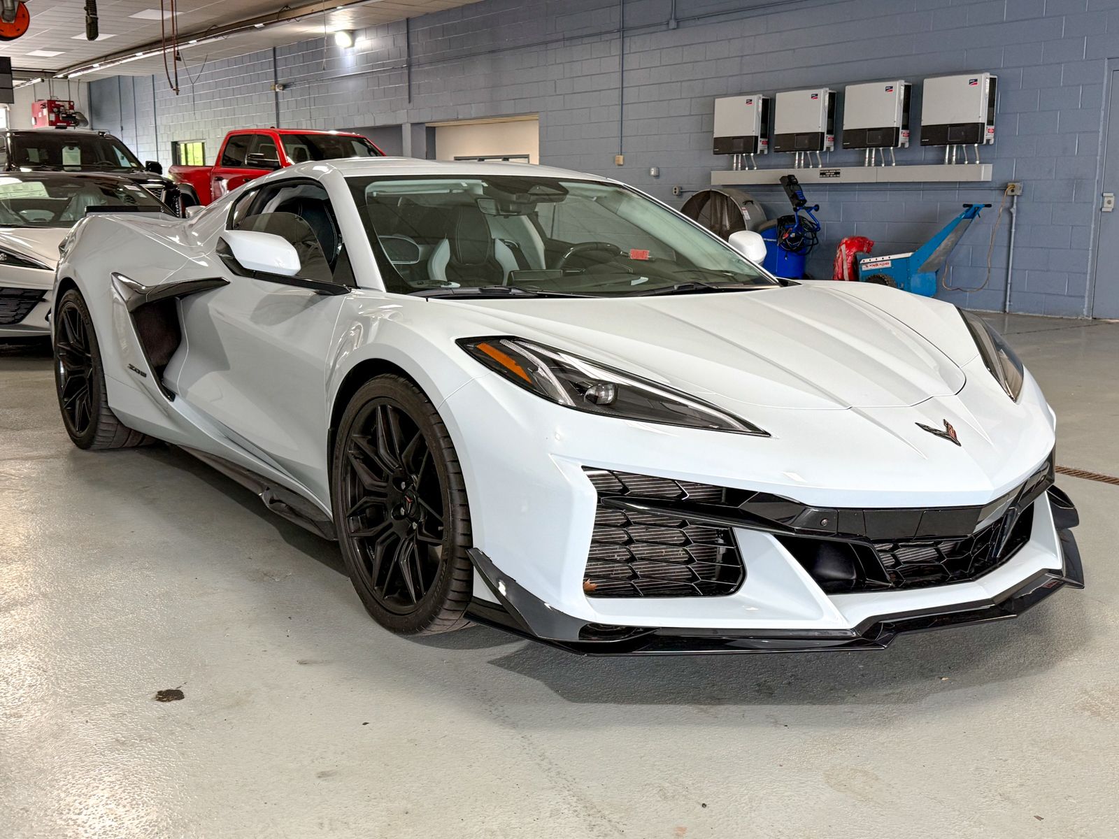 Photo view of 2024 Chevrolet Corvette in Gray