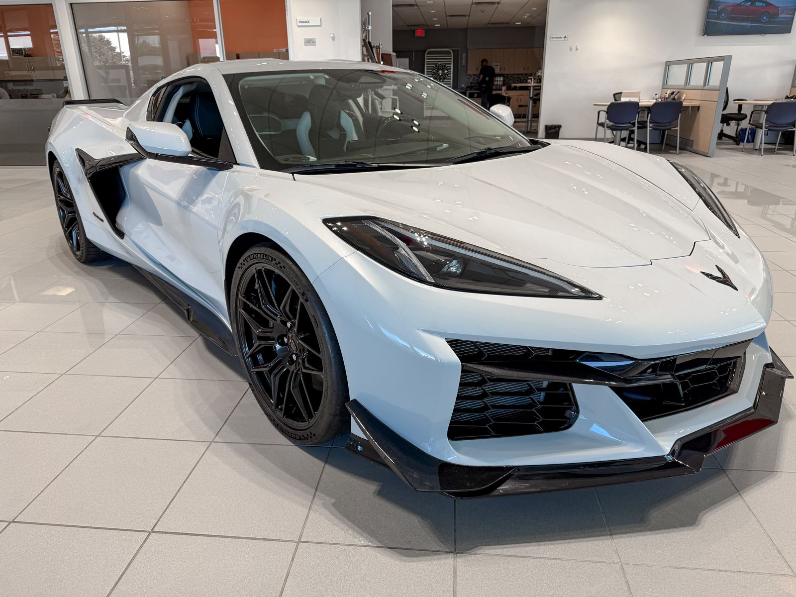 Photo view of 2024 Chevrolet Corvette in Gray