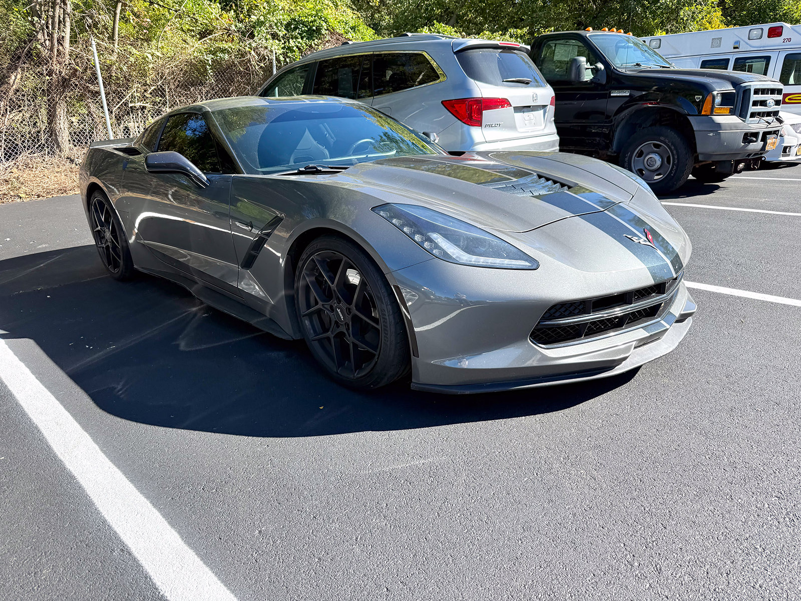 Photo view of 2016 Chevrolet Corvette in Gray