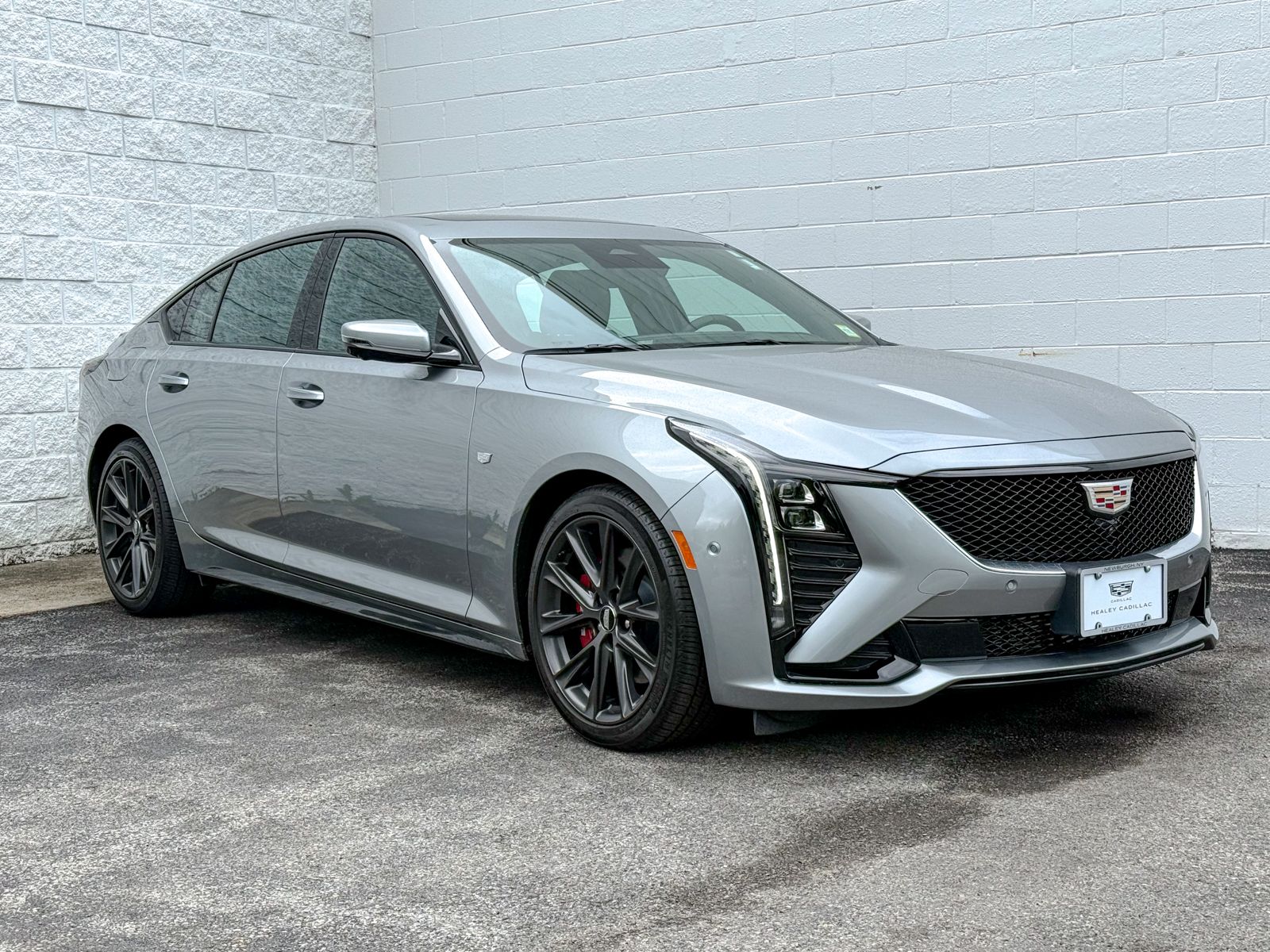 Photo view of 2025 Cadillac CT5 in Silver