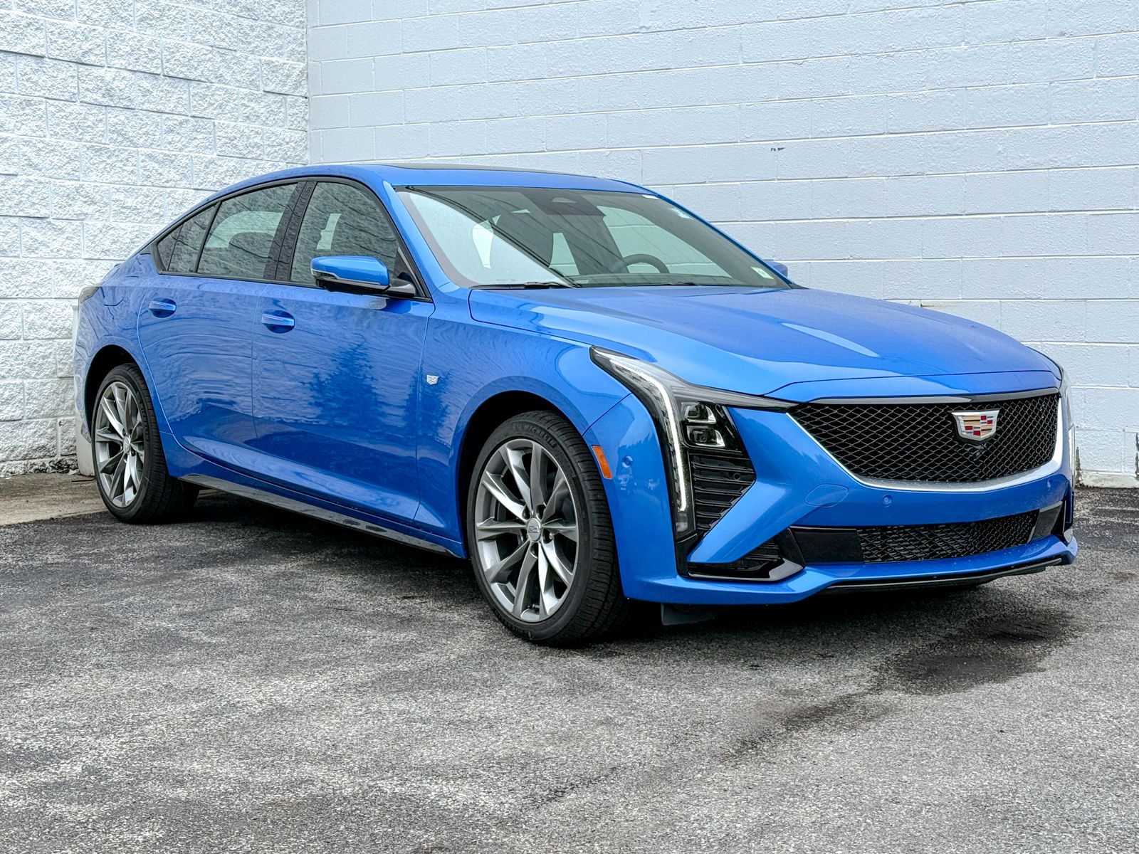 Photo view of 2026 Cadillac CT5 in Blue