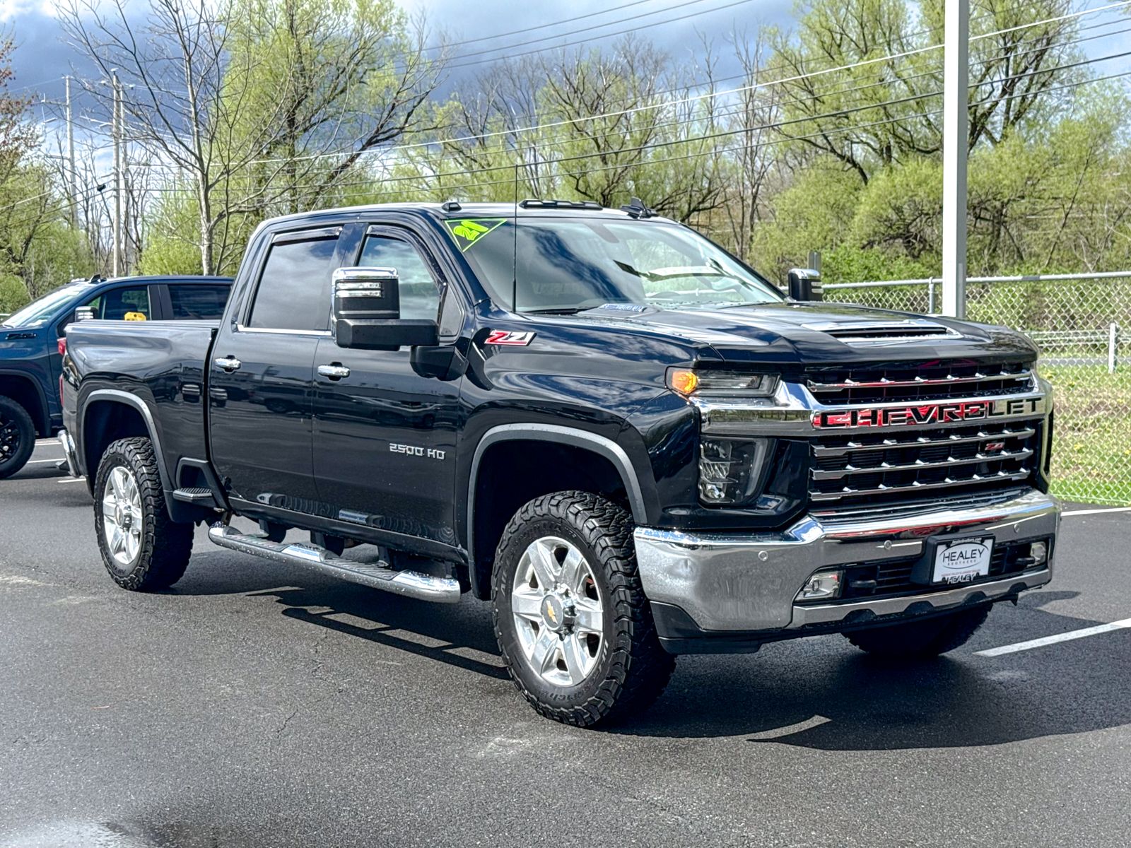 Photo view of 2021 Chevrolet Silverado 2500HD in 