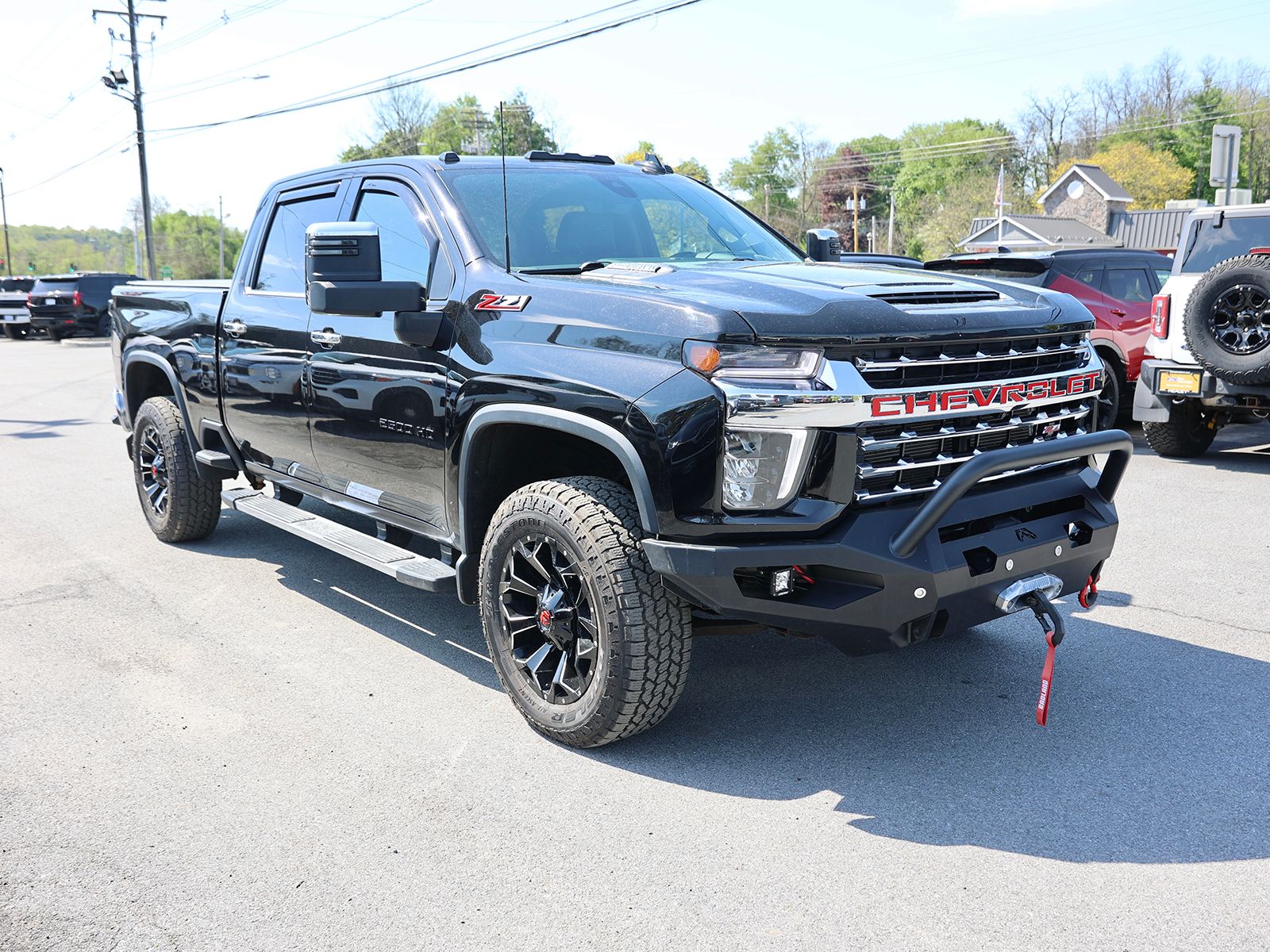 Photo view of 2022 Chevrolet Silverado 2500HD in Black