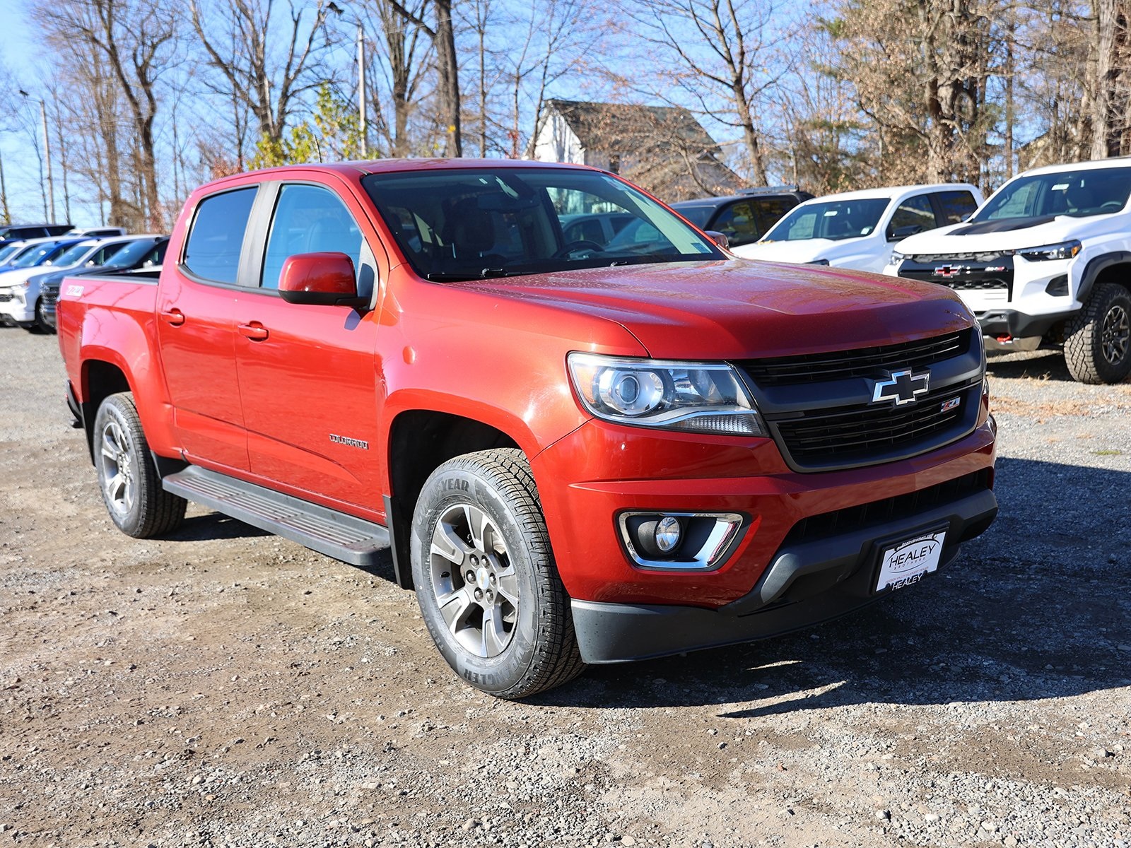Photo view of 2016 Chevrolet Colorado in Red