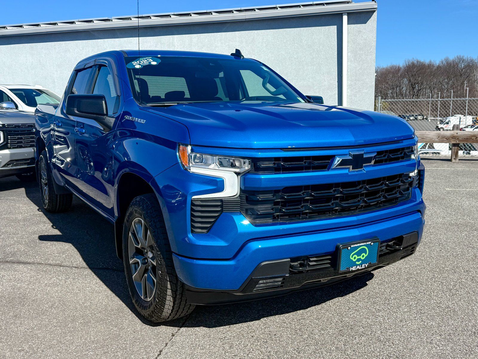 Photo view of 2023 Chevrolet Silverado 1500 in Blue
