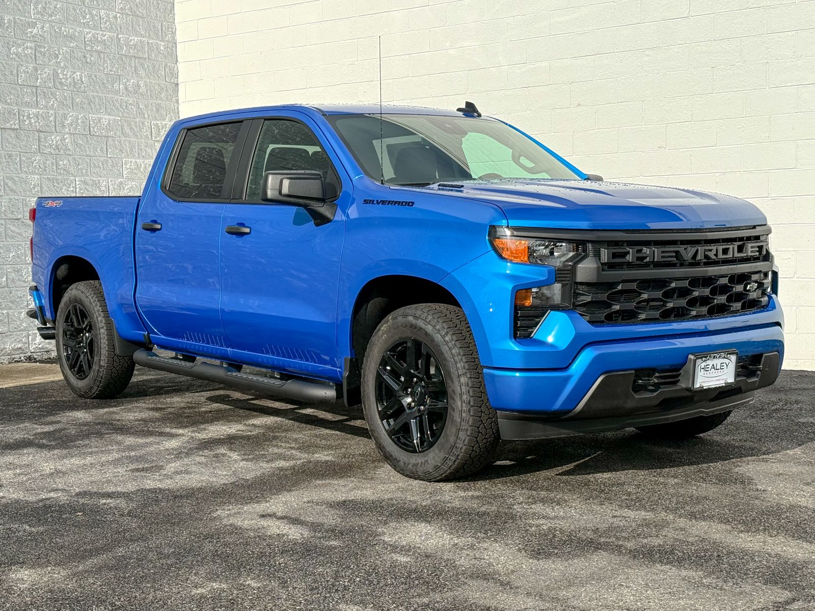 Photo view of 2026 Chevrolet Silverado 1500 in Blue