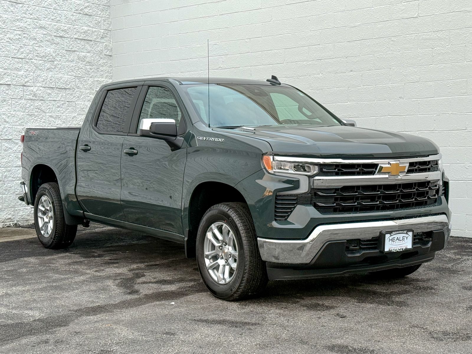 Photo view of 2026 Chevrolet Silverado 1500 in 