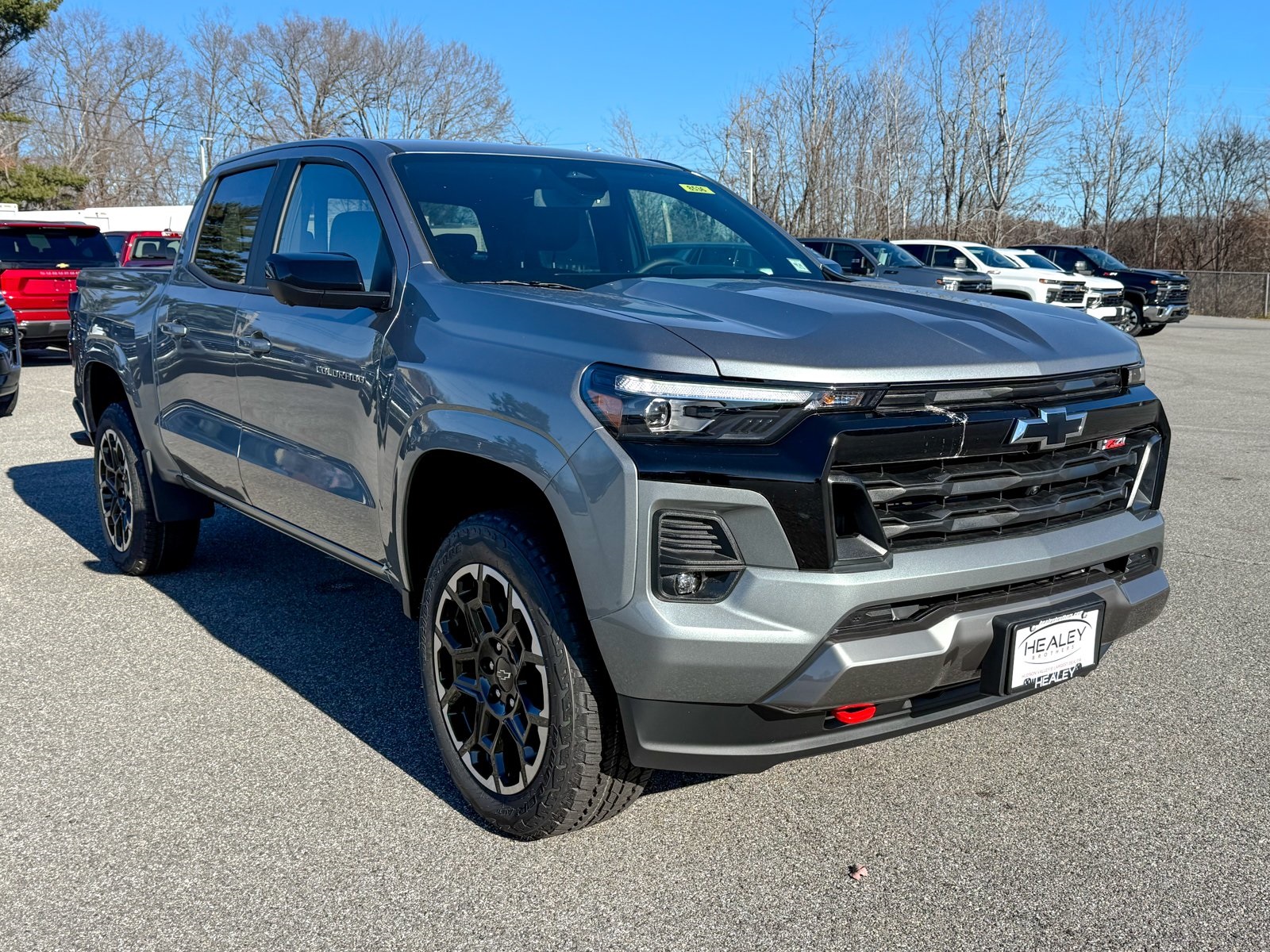 Photo view of 2026 Chevrolet Colorado in Gray