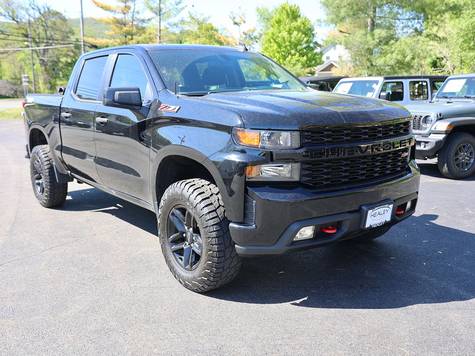 Photo view of 2022 Chevrolet Silverado 1500 LTD in Black