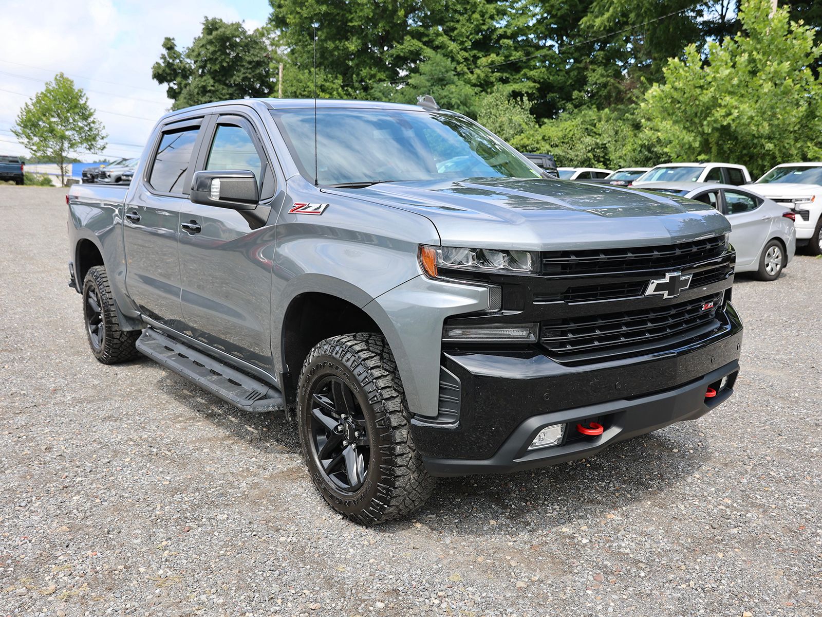 Photo view of 2019 Chevrolet Silverado 1500 in Gray