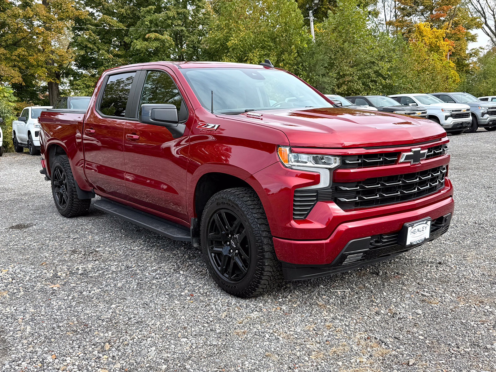 Photo view of 2023 Chevrolet Silverado 1500 in Red