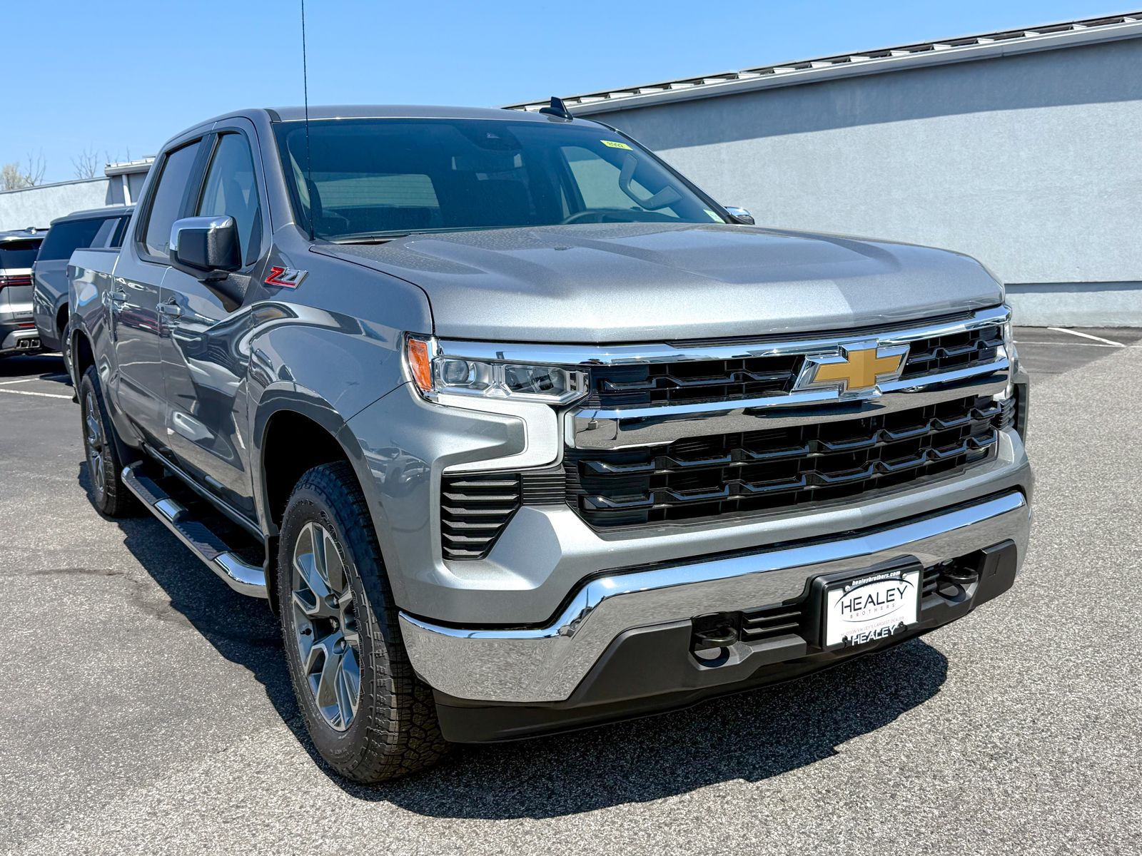 Photo view of 2026 Chevrolet Silverado 1500 in Gray