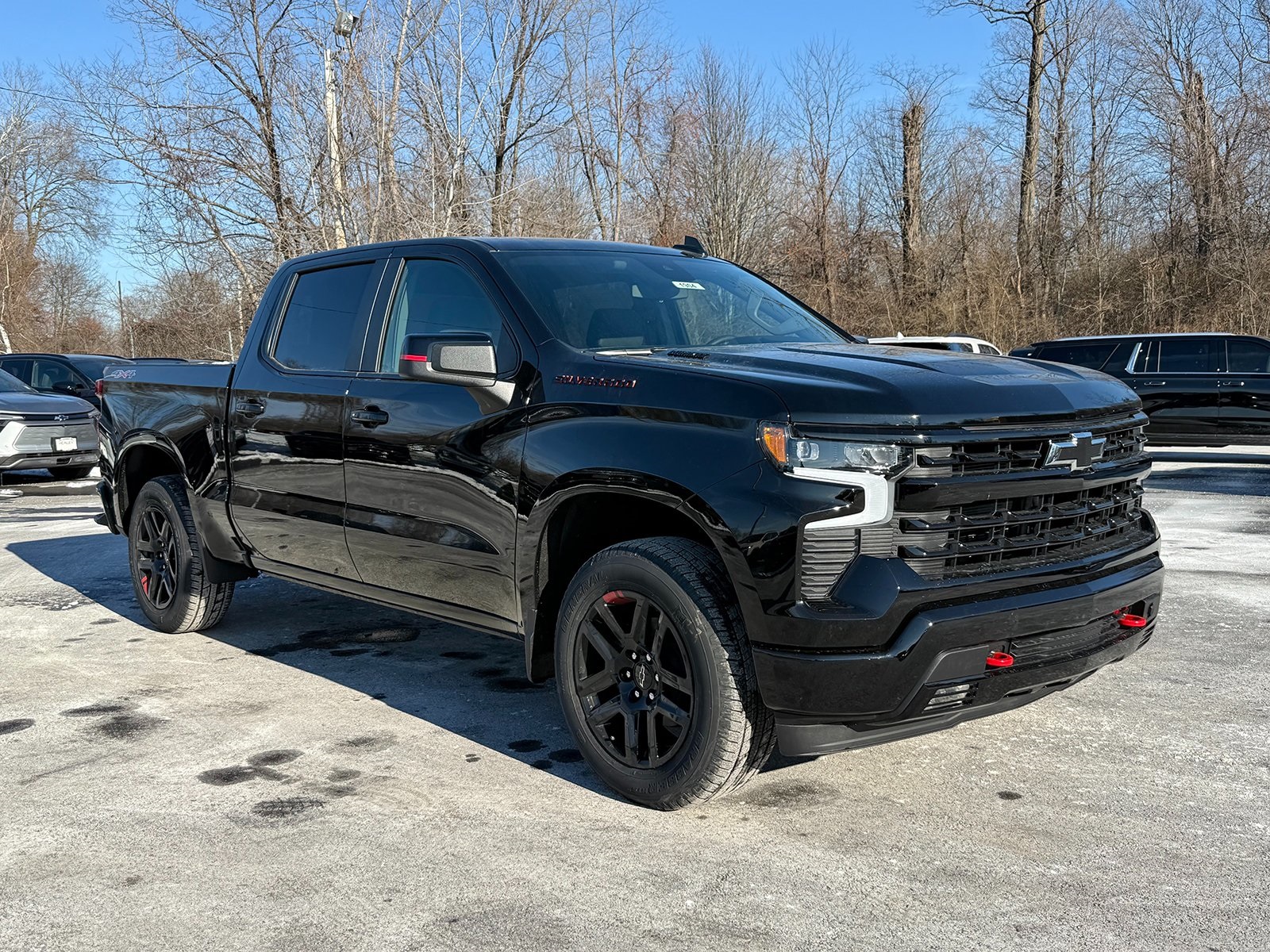 Photo view of 2026 Chevrolet Silverado 1500 in Black