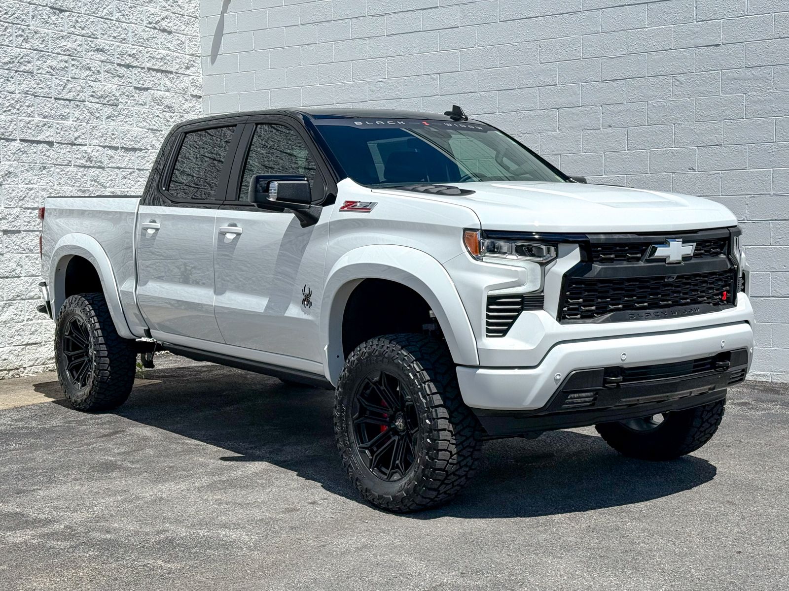 Photo view of 2026 Chevrolet Silverado 1500 in White