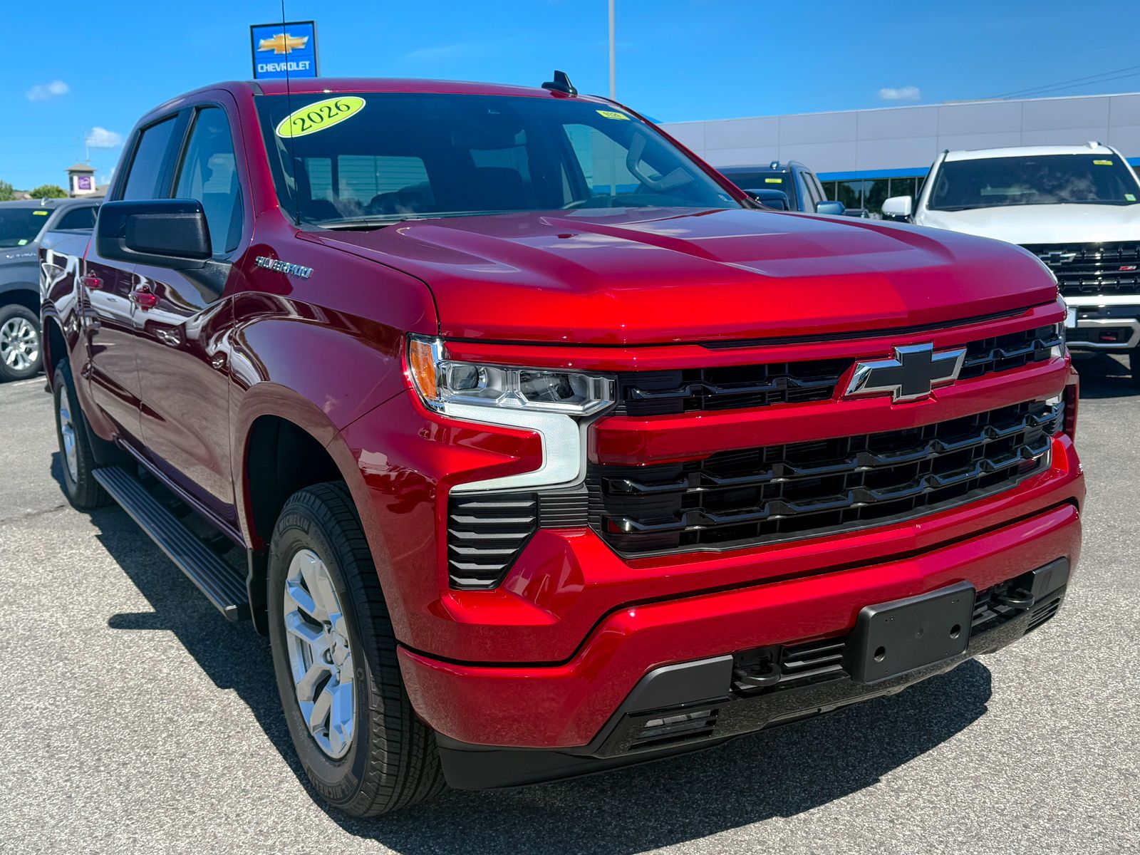 Photo view of 2026 Chevrolet Silverado 1500 in Red