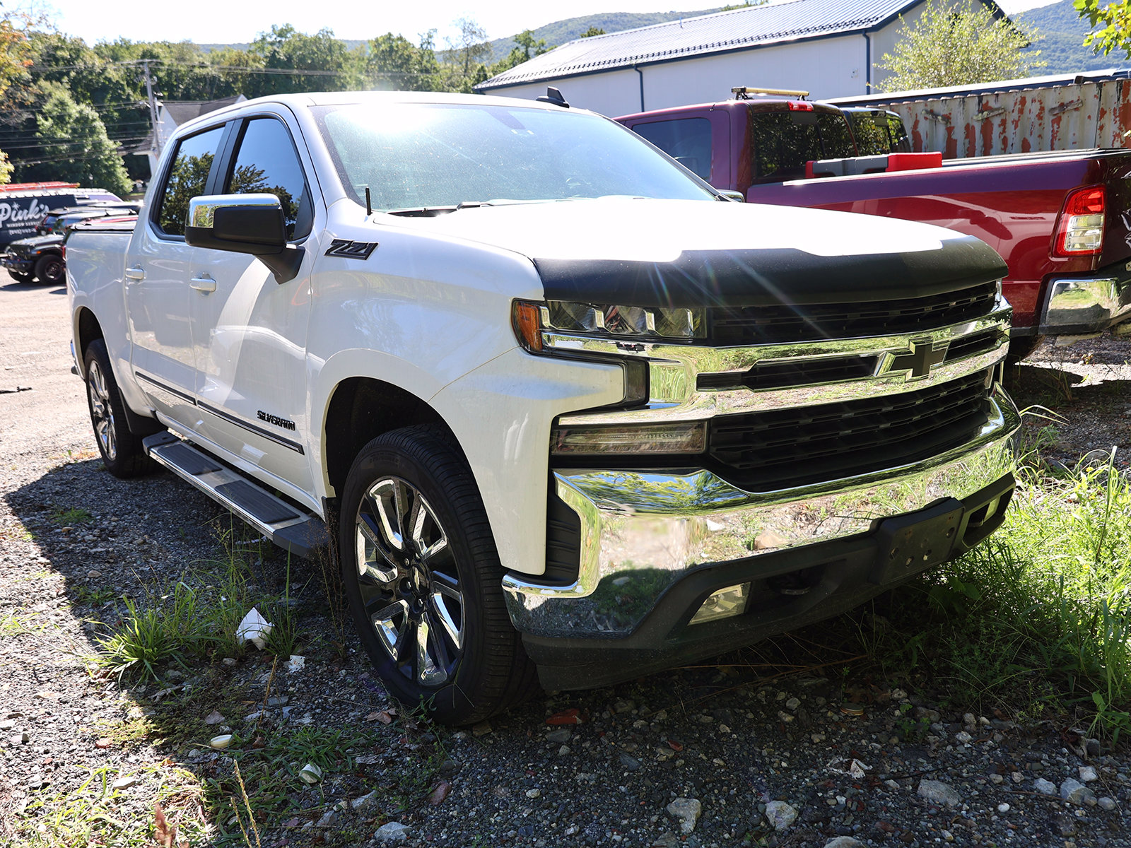Photo view of 2019 Chevrolet Silverado 1500 in White