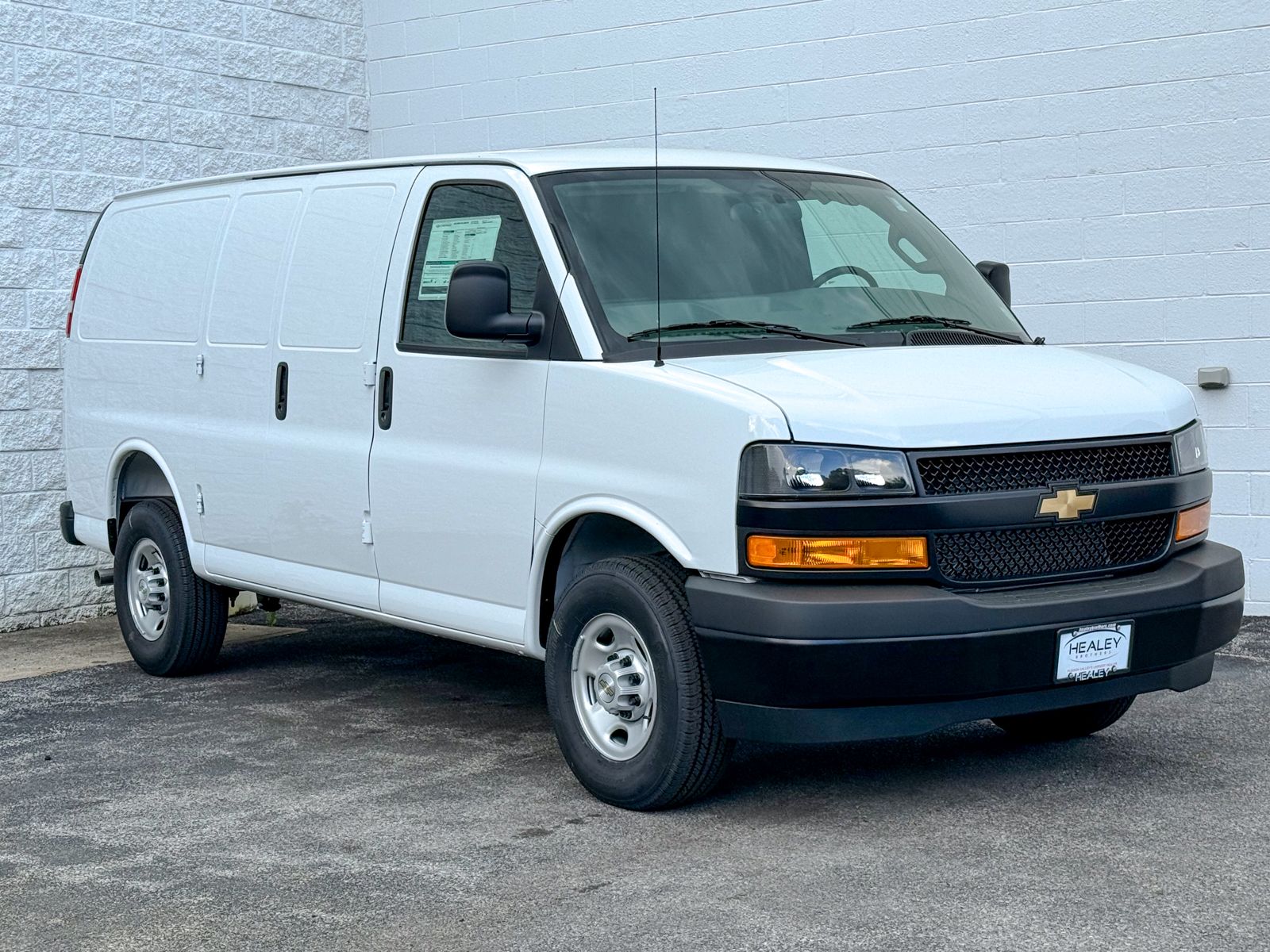 Photo view of 2026 Chevrolet Express Cargo Van in White