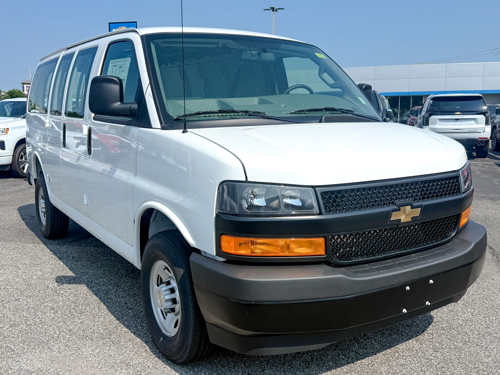Photo view of 2026 Chevrolet Express Cargo Van in White