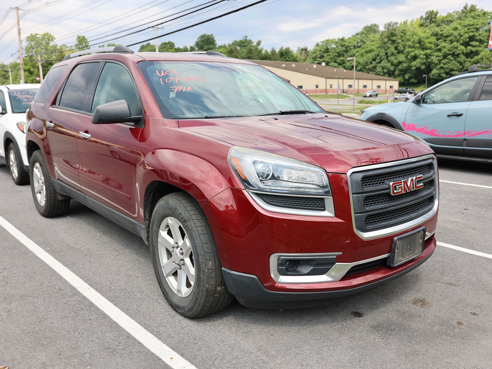Photo view of 2016 GMC Acadia in Red