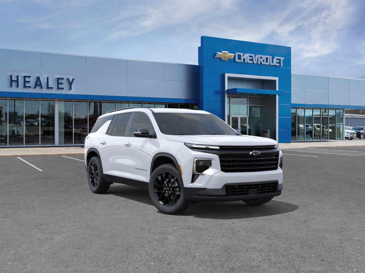 Photo view of 2026 Chevrolet Traverse in White