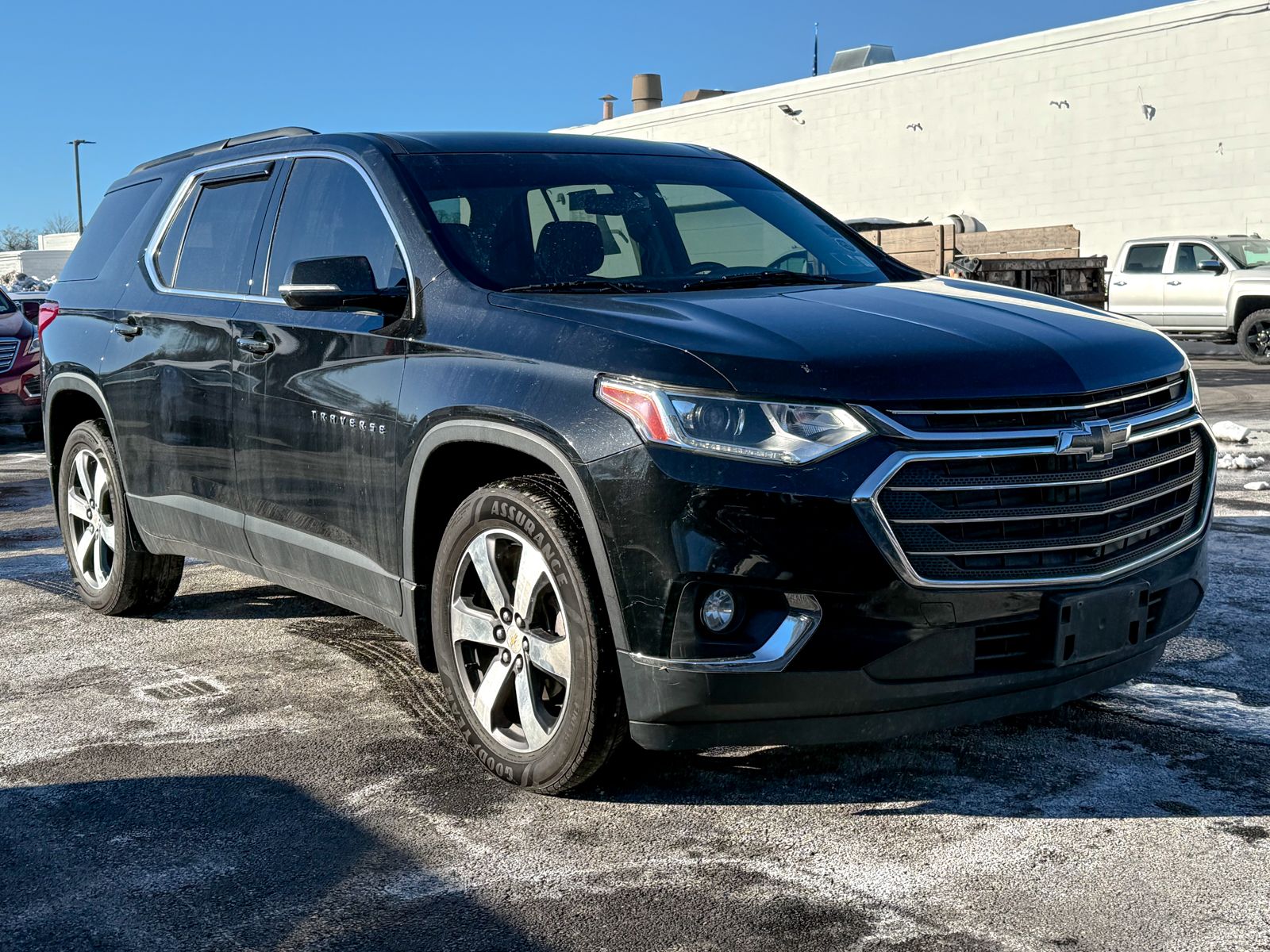 Photo view of 2019 Chevrolet Traverse in Black